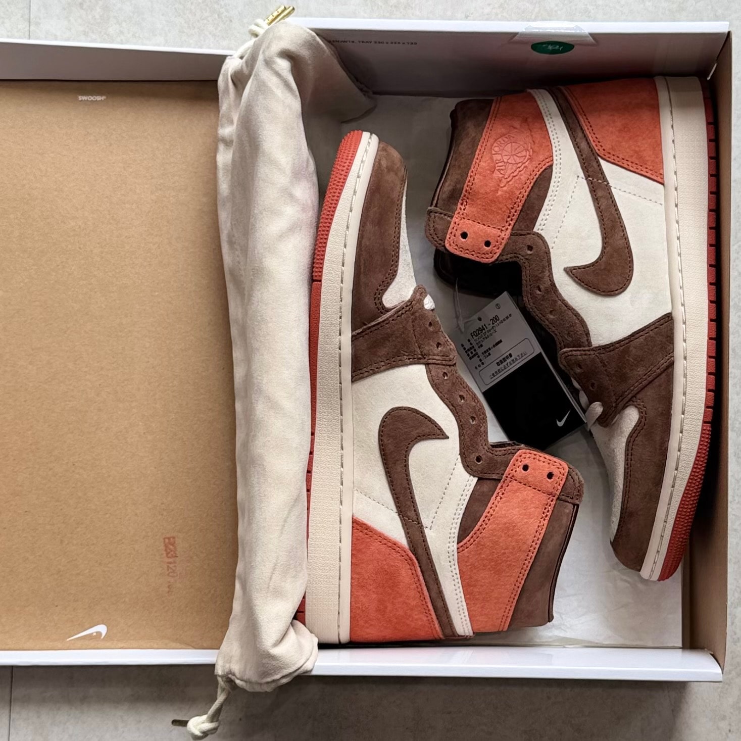 Nike Women's Air Jordan 1 High OG "Cacao Wow and Sand Drift"