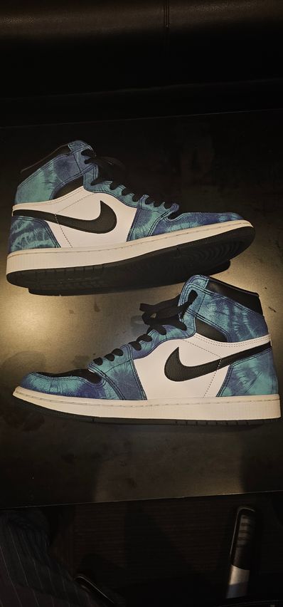 Nike Women's Air Jordan 1 High OG "Tie-Dye"