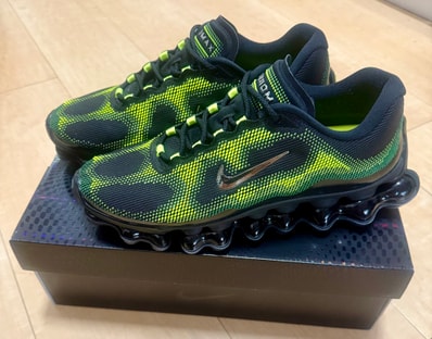 Nike Air Liquid Max "Radiant Green/Apple Green"