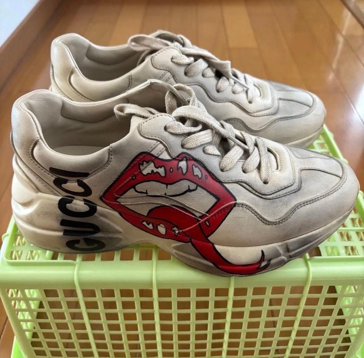 グッチ ライトン 