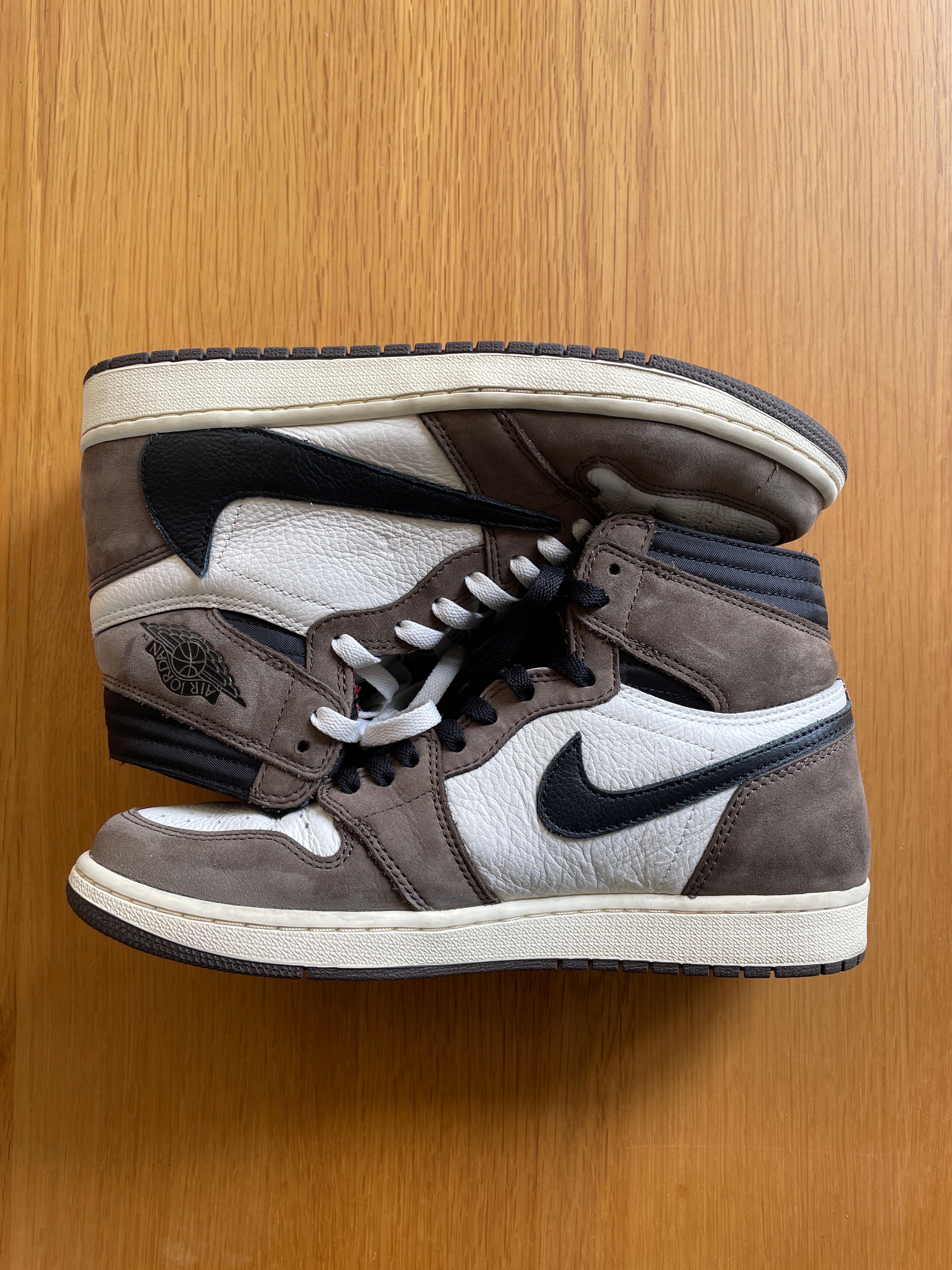 Travis Scott × Nike Air Jordan 1 Retro High OG TS SP "Sail/Dark Mocha"