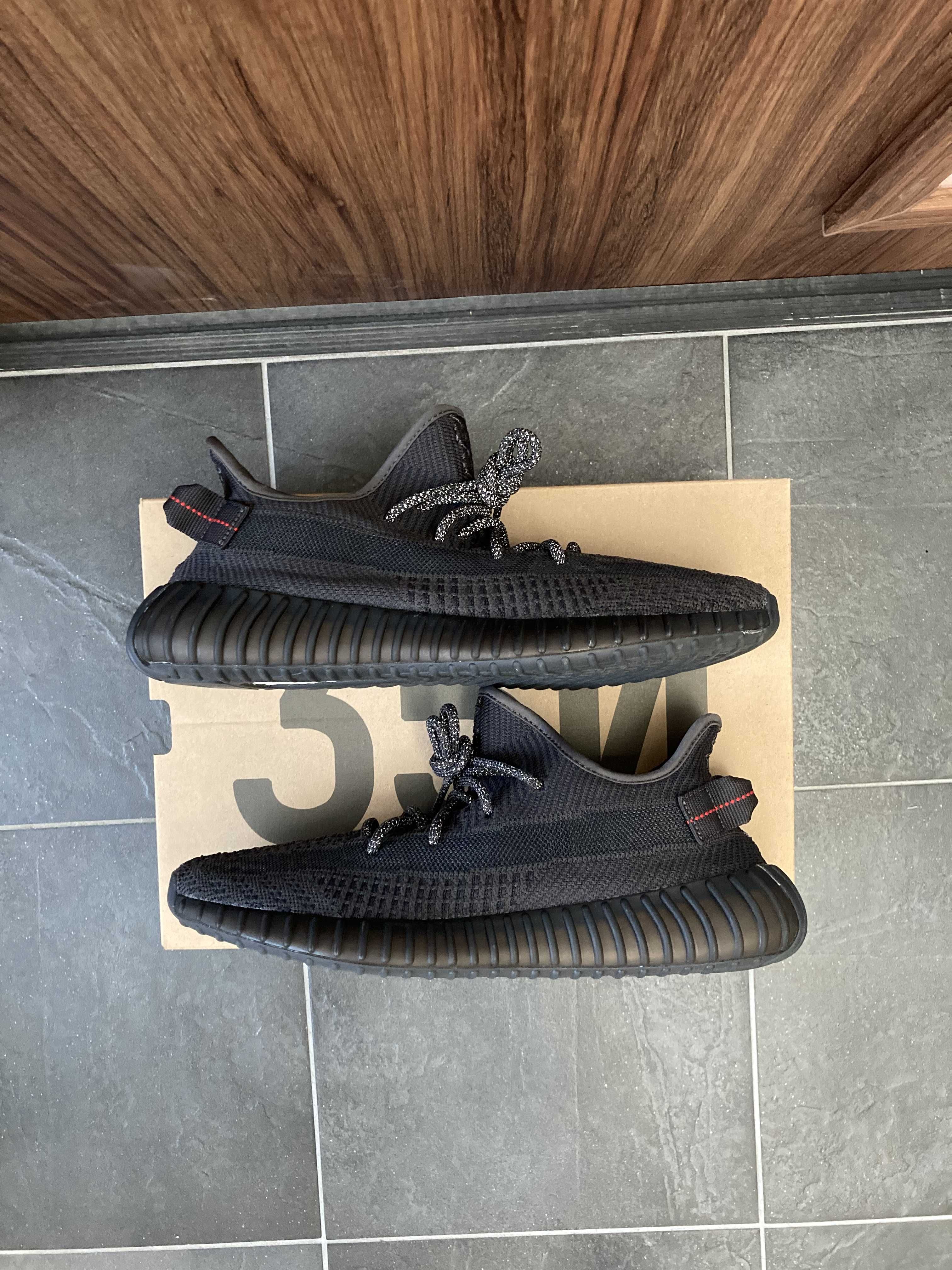 adidas YEEZY Boost 350 V2 "Black"