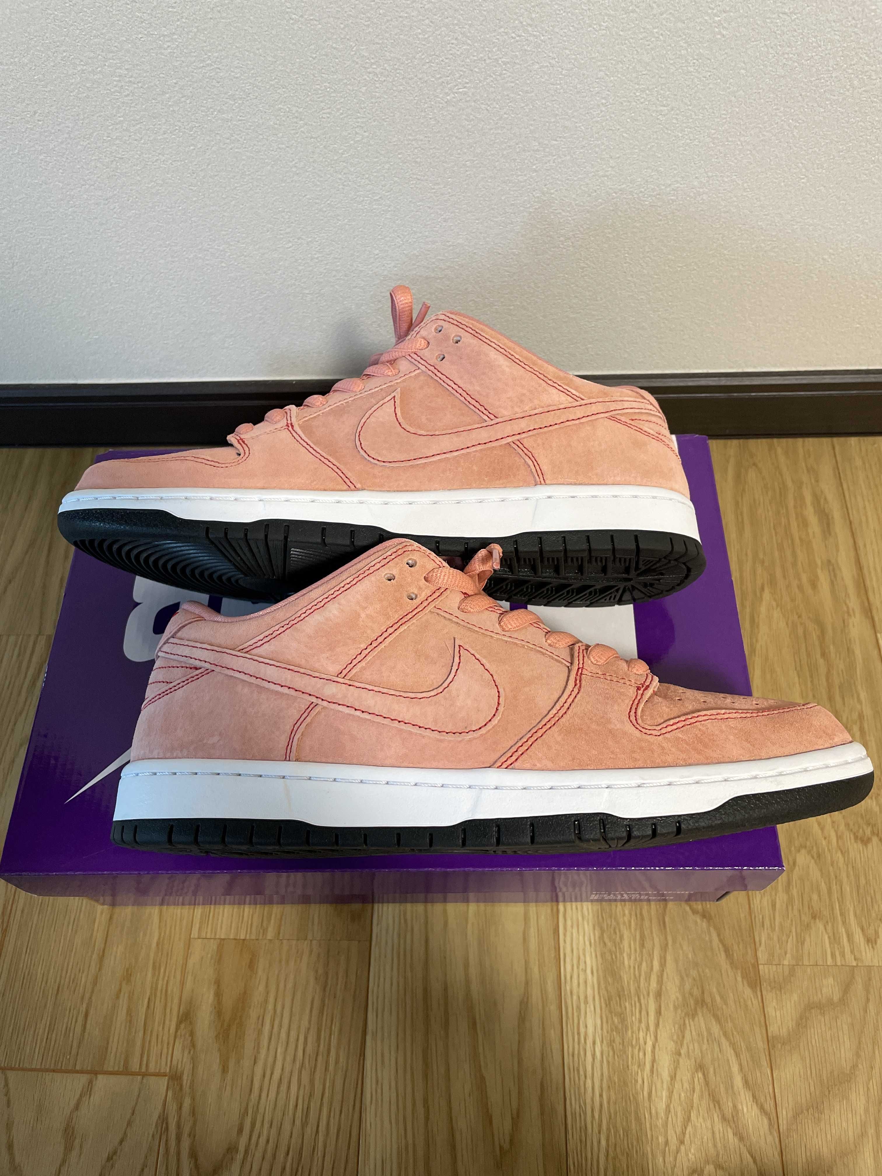 Nike SB Dunk Low "Pink Pig"