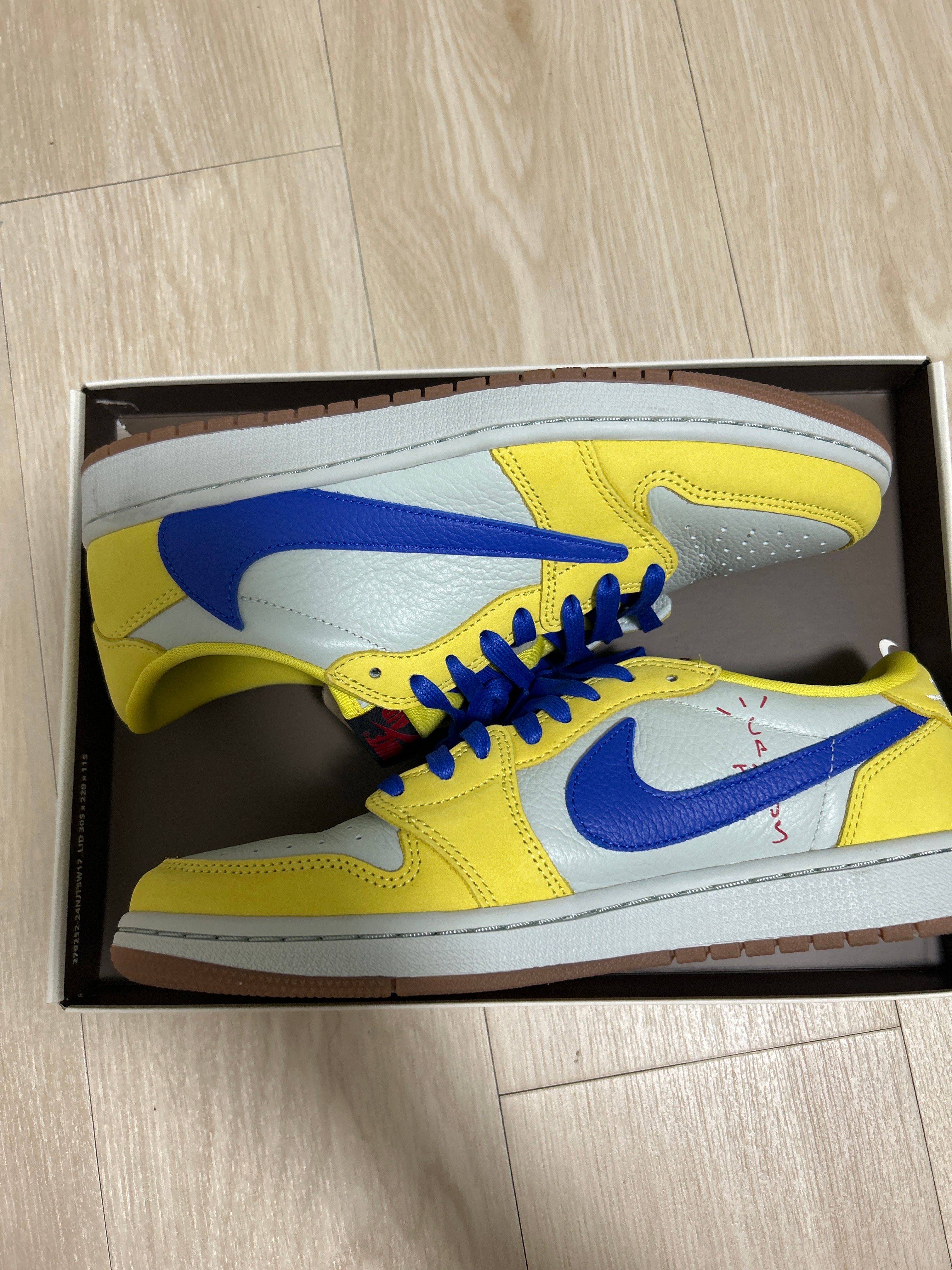 Travis Scott × Nike Women's Air Jordan 1 Retro Low OG "Canary"