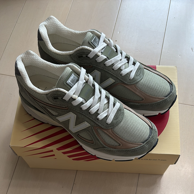 New Balance 990V4 "Olive"