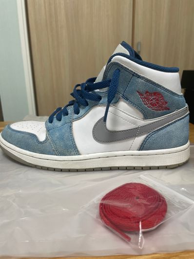 Nike Air Jordan 1 Mid SE "White/Hyper Royal/Red"