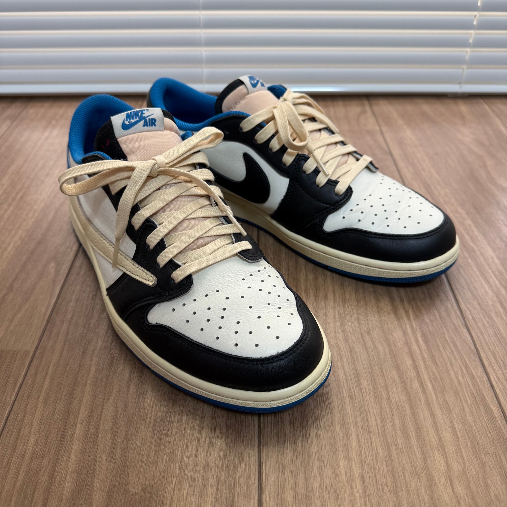 Travis Scott × fragment design × Nike Air Jordan 1 Low OG SP "Military Blue"