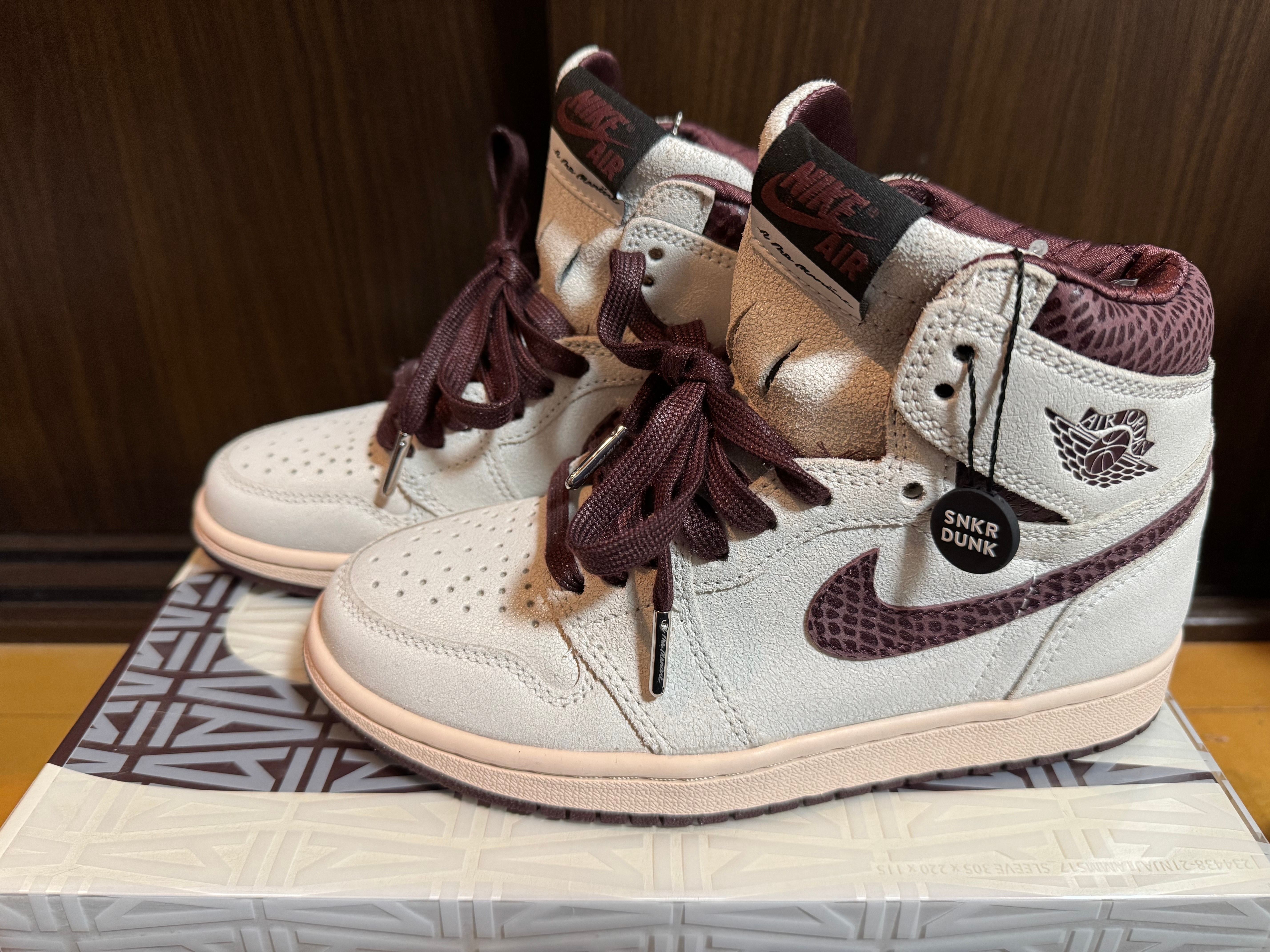 A Ma Maniere × Nike Air Jordan 1 Retro High OG "Sail and Burgundy"