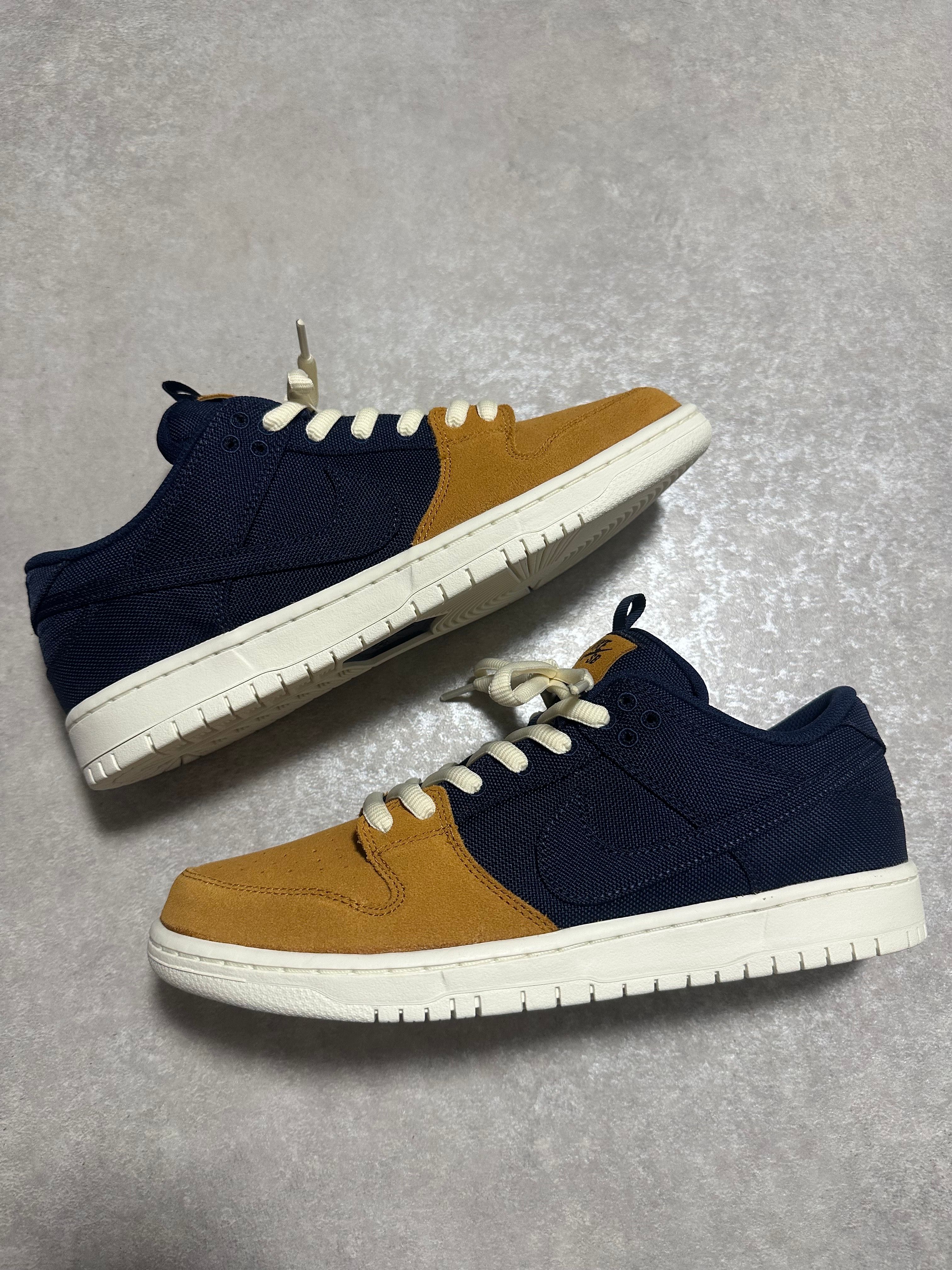 Nike SB Dunk Low "Desert Ochre and Midnight Navy"