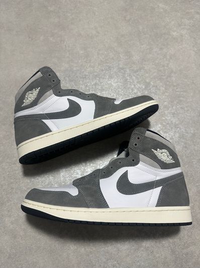Nike Air Jordan 1 Retro High OG "Black and Smoke Grey"