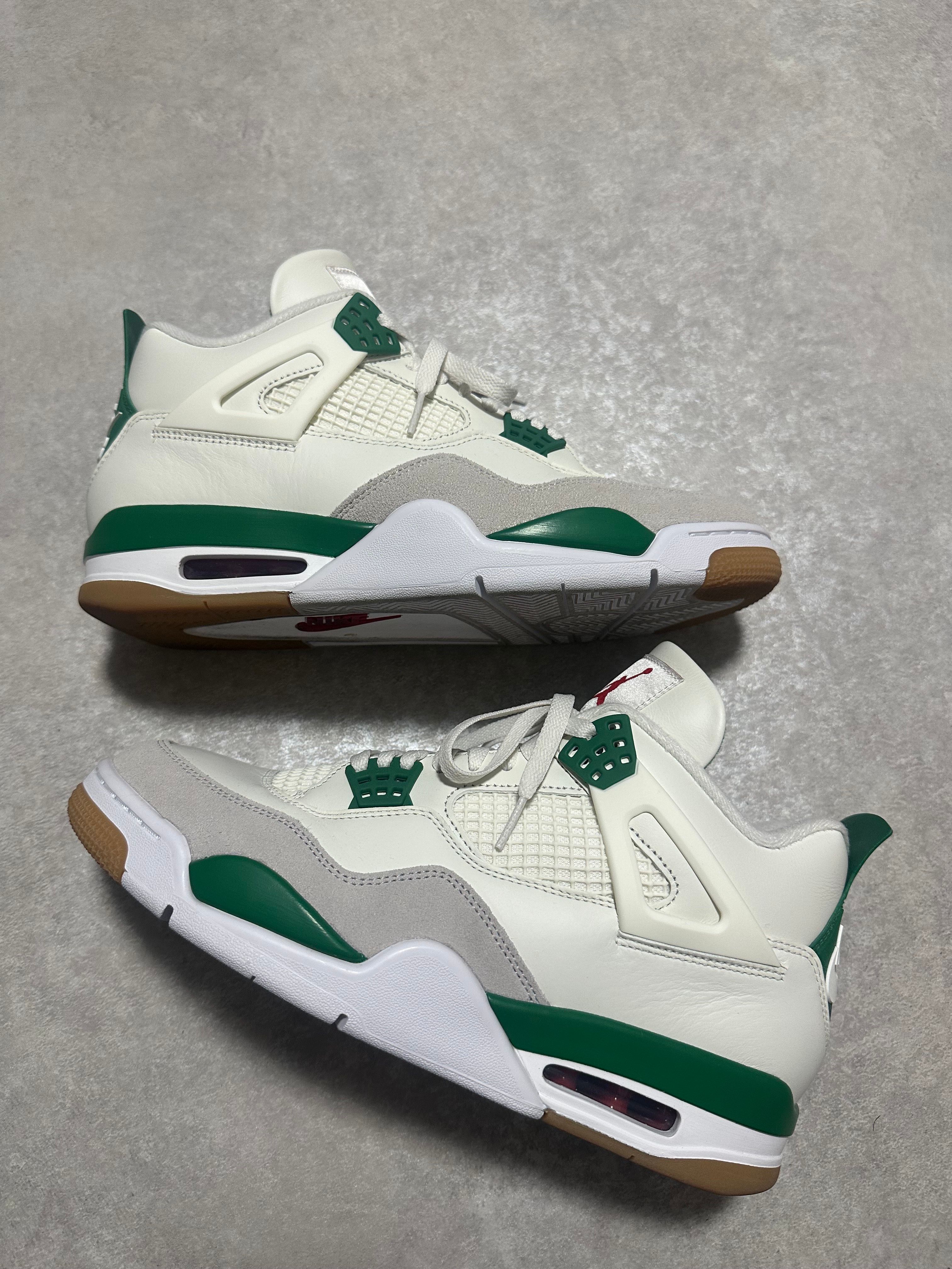 Nike SB × Air Jordan 4 Retro SP "Pine Green"