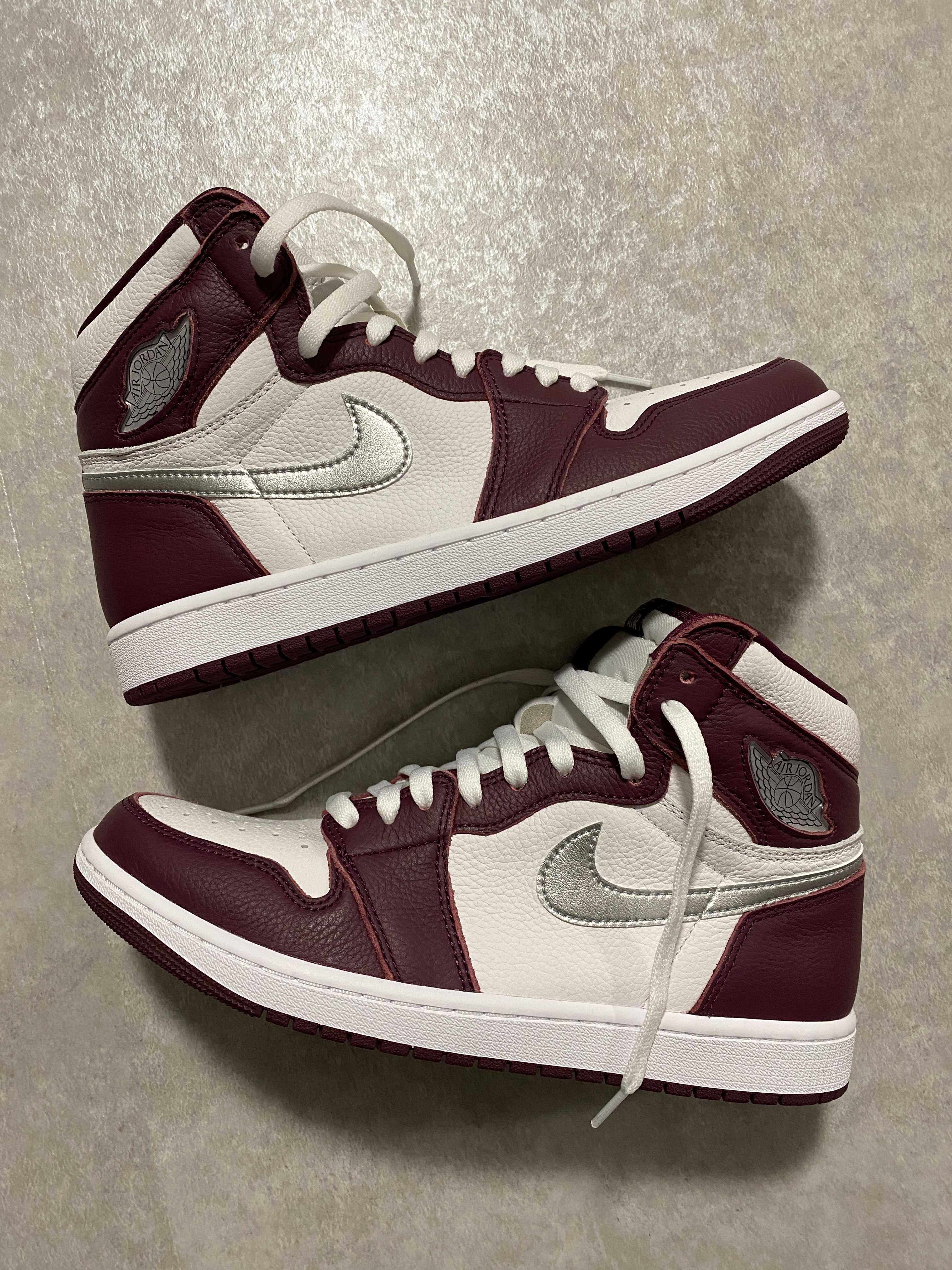 Nike Air Jordan 1 High OG "Bordeaux"