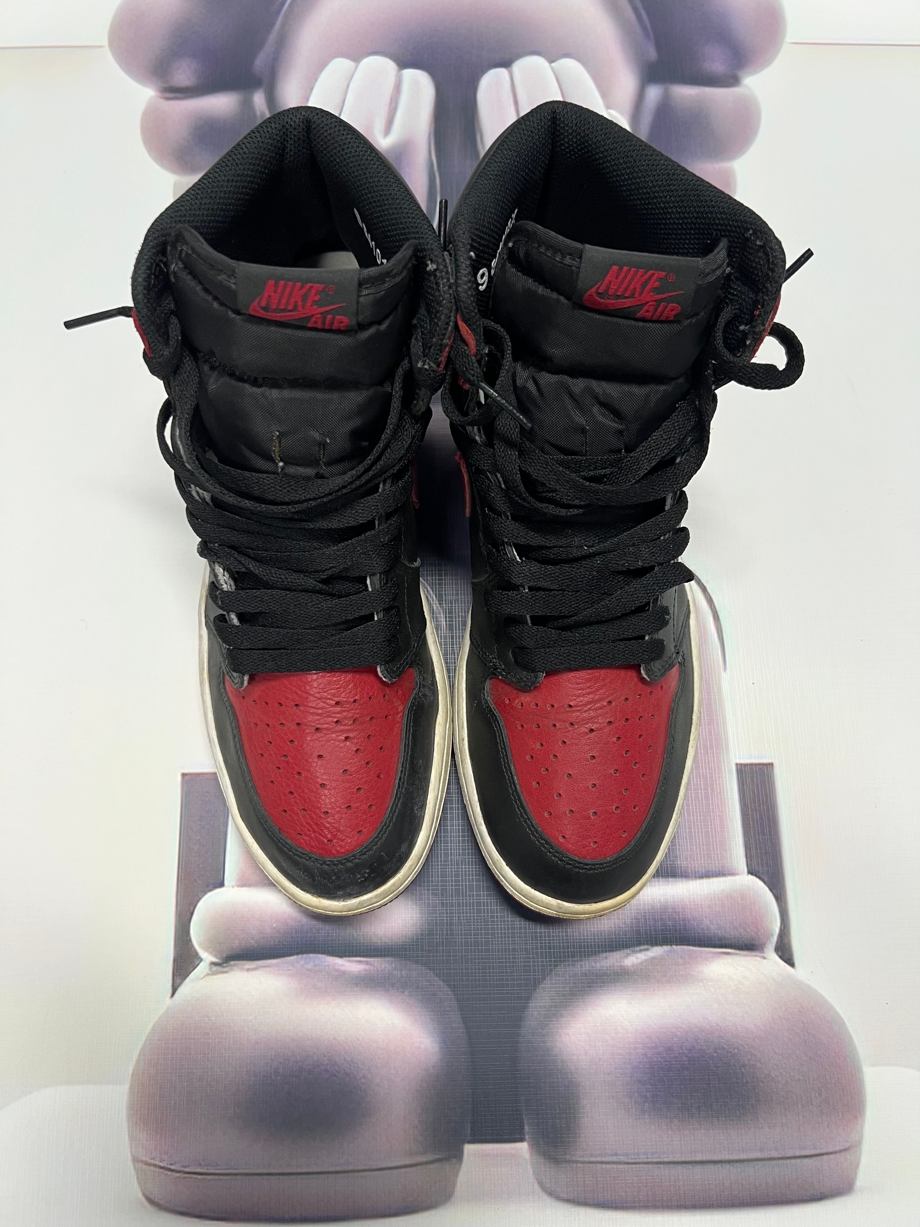 Nike Air Jordan 1 Retro High OG "Bred/Banned" (2016)