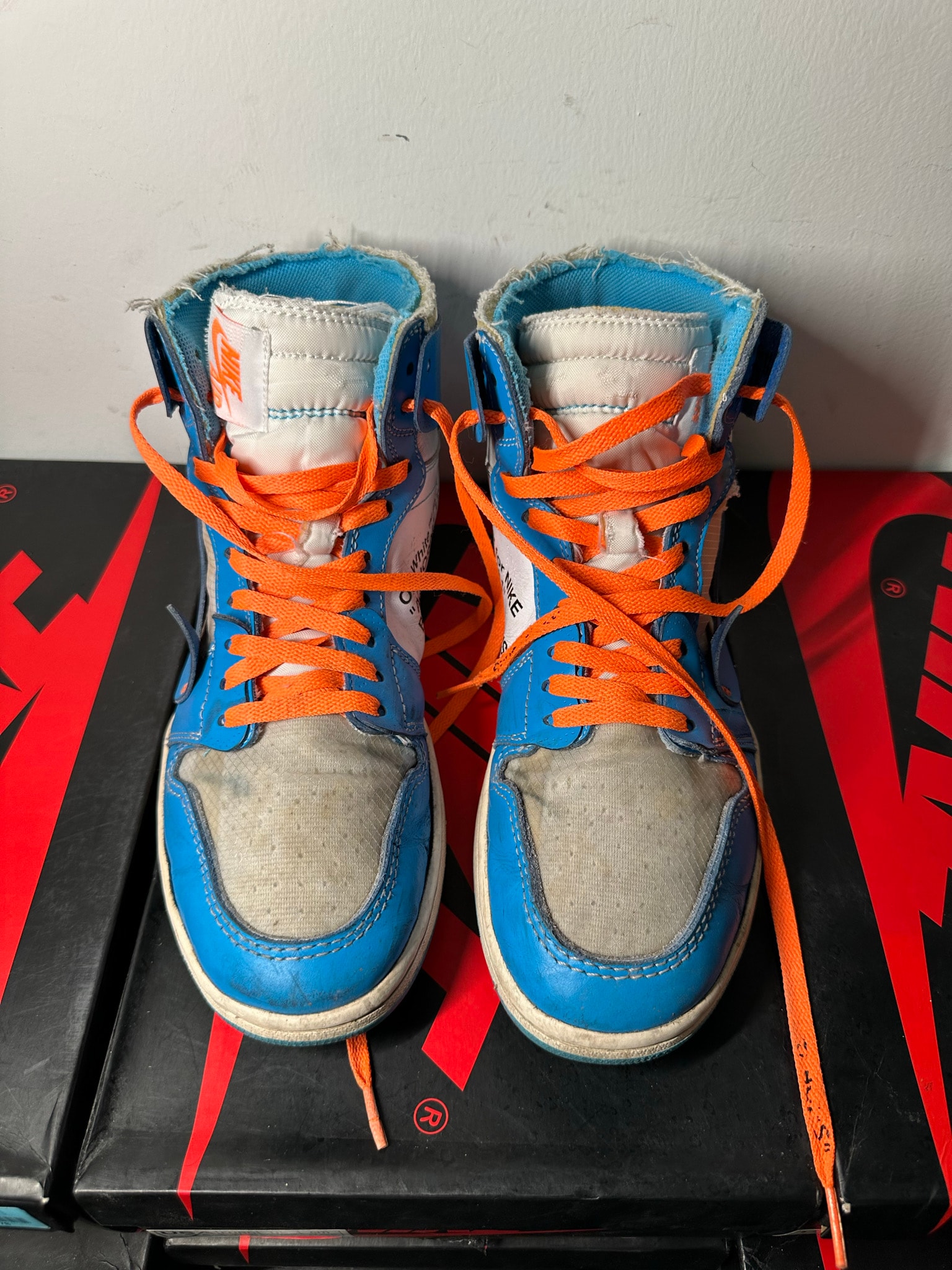 Off-White × Nike Air Jordan 1 High UNC "White/Dark Powder Blue"