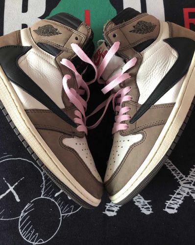 Travis Scott × Nike Air Jordan 1 Retro High OG TS SP "Sail/Dark Mocha"