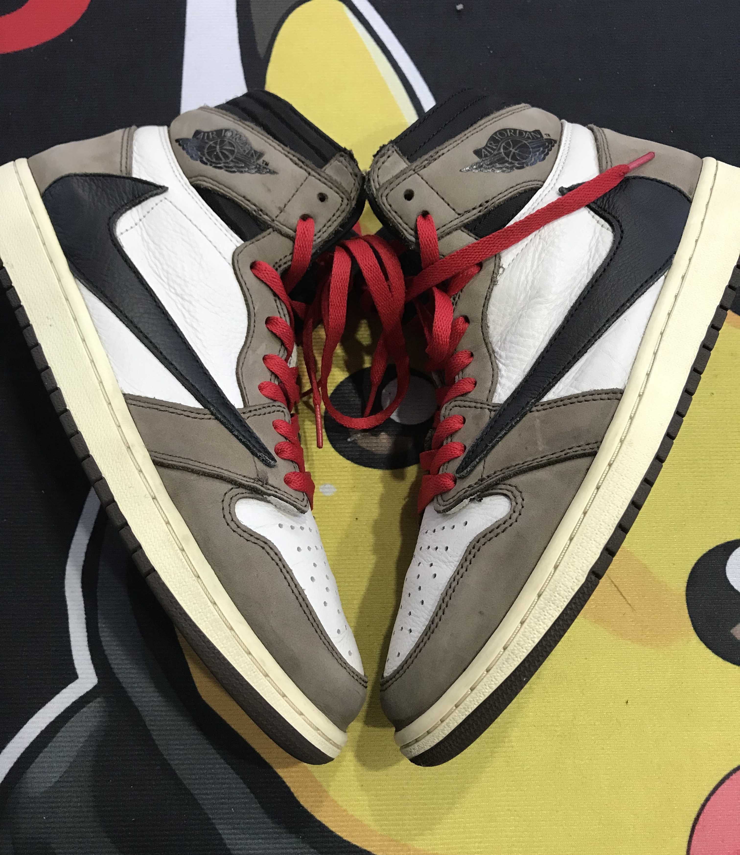 Travis Scott × Nike Air Jordan 1 Retro High OG TS SP "Sail/Dark Mocha"