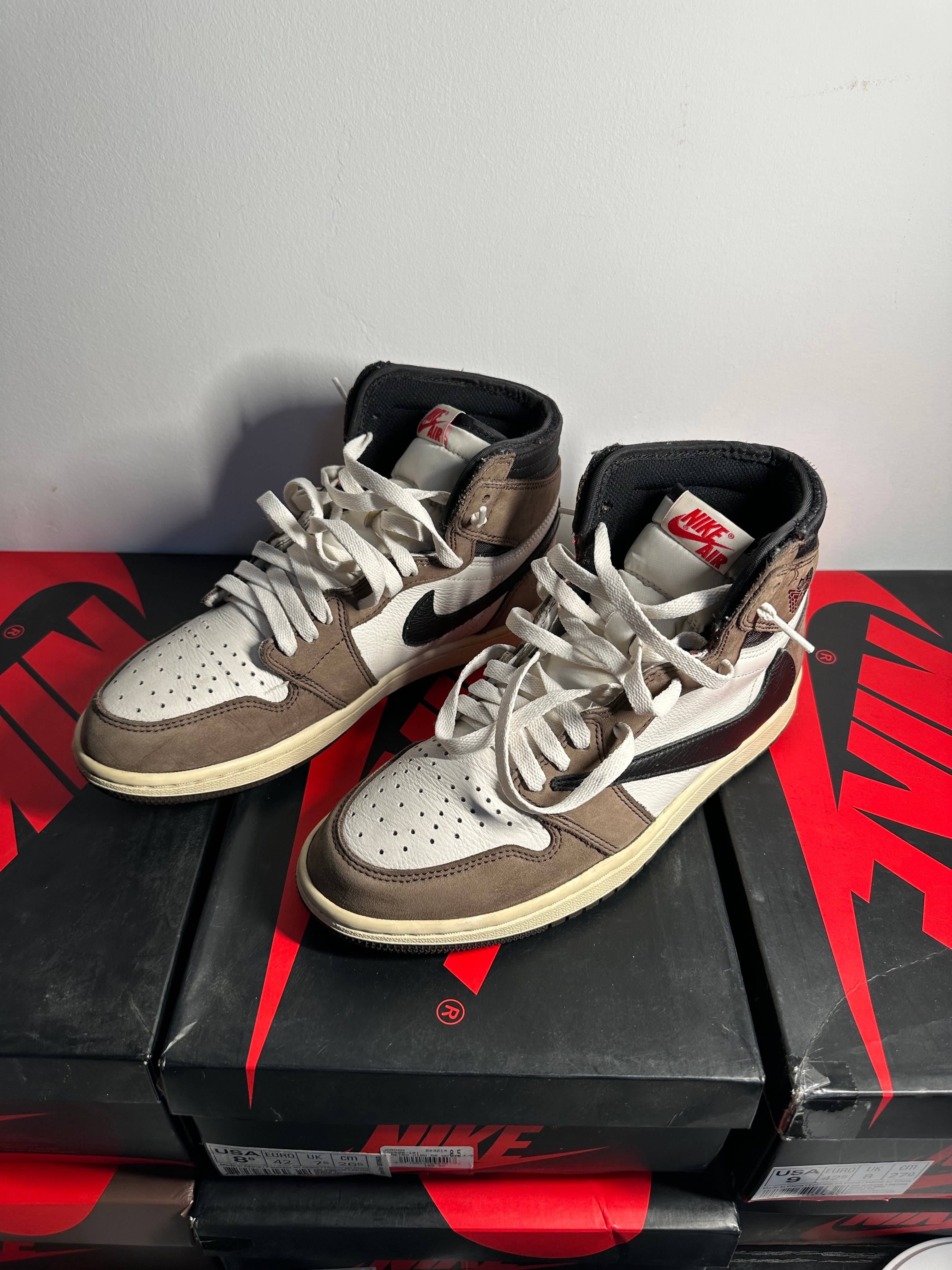 Travis Scott × Nike Air Jordan 1 Retro High OG TS SP "Sail/Dark Mocha"