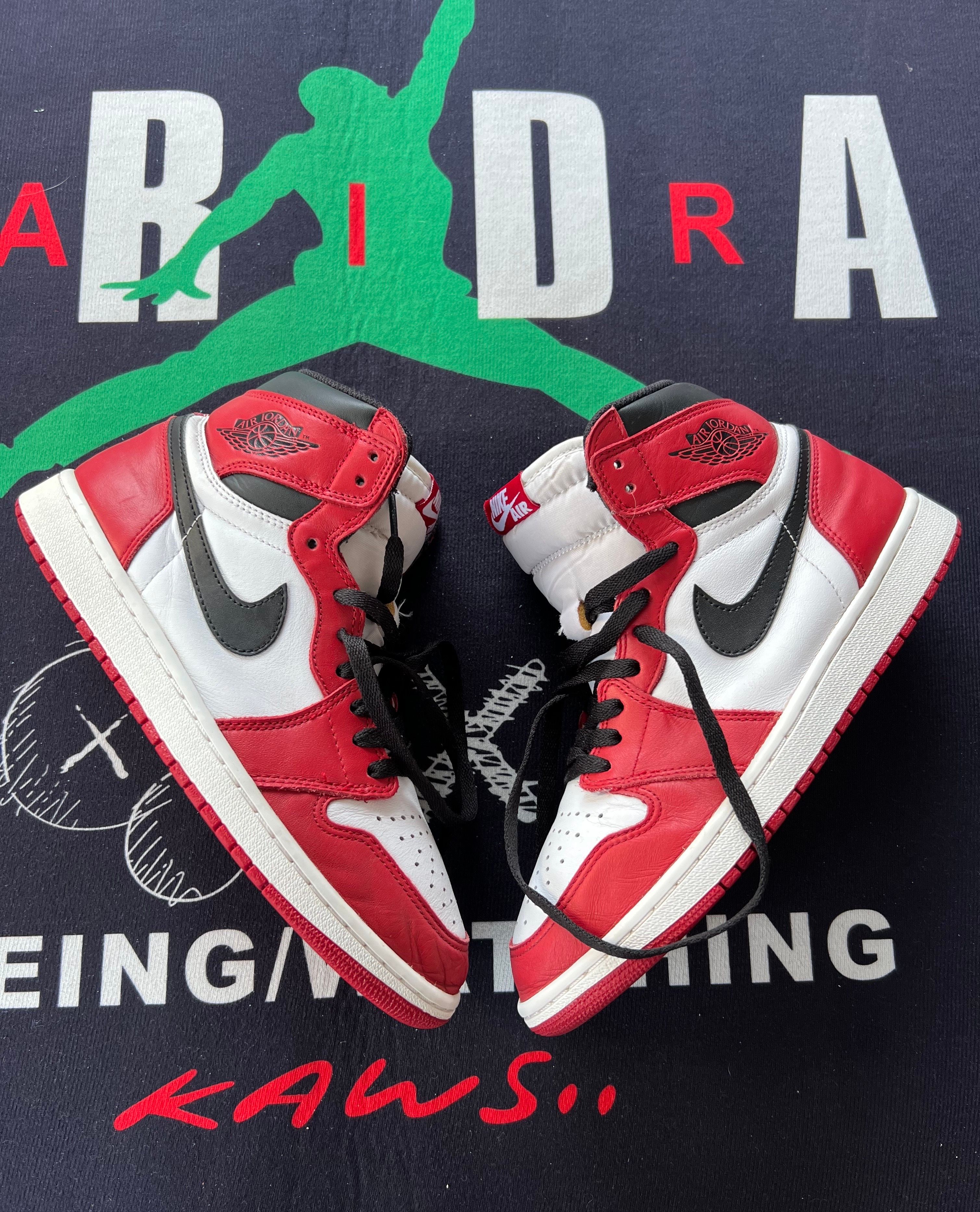 Nike Air Jordan 1 Retro High "Chicago" (2015)