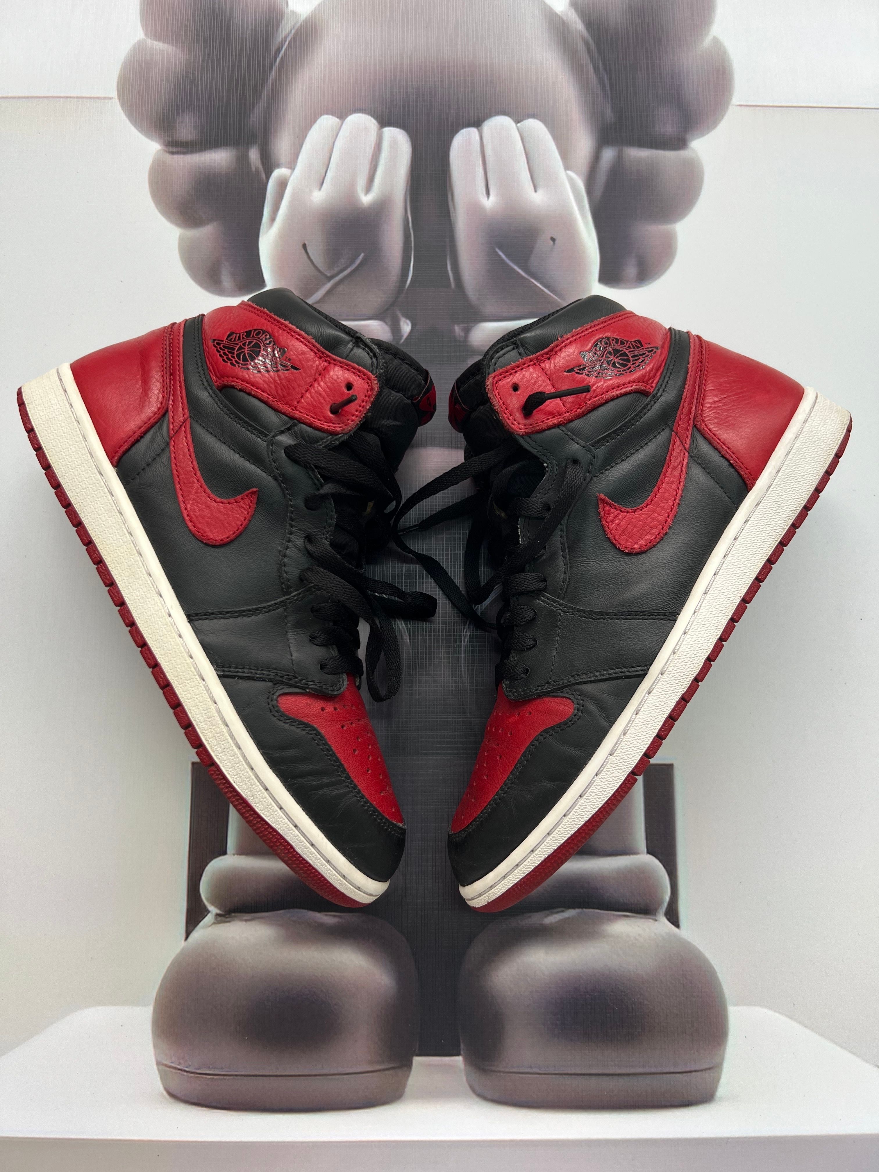 Nike Air Jordan 1 Retro High OG "Bred/Banned" (2016)