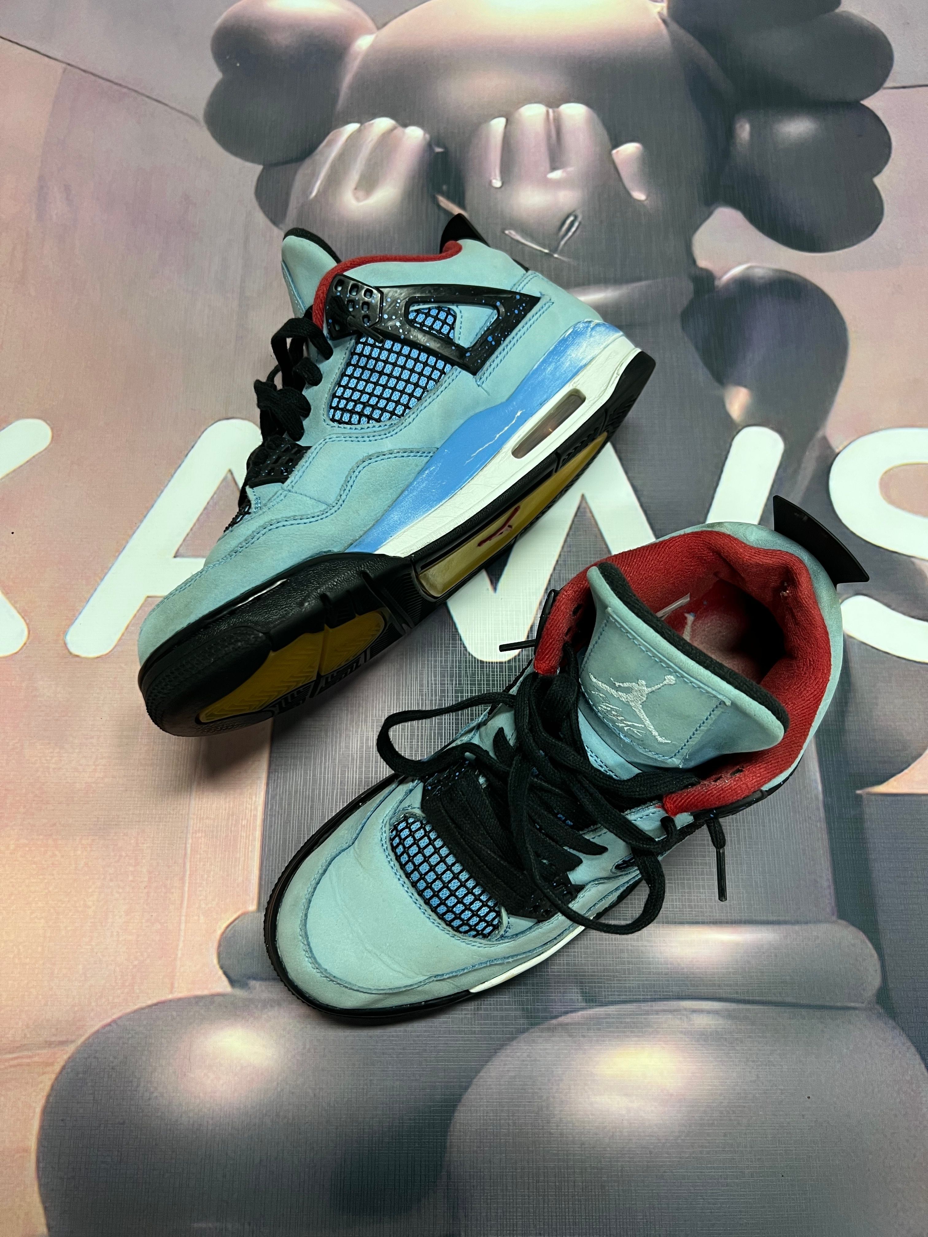 Travis Scott × Nike Air Jordan 4 Retro Cactus Jack "University Blue"