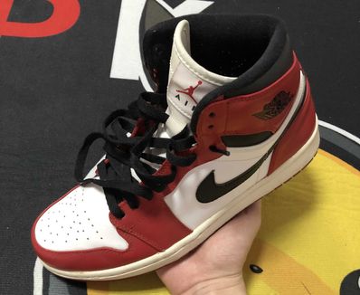 Nike Air Jordan 1 Retro High "Chicago" (2013)