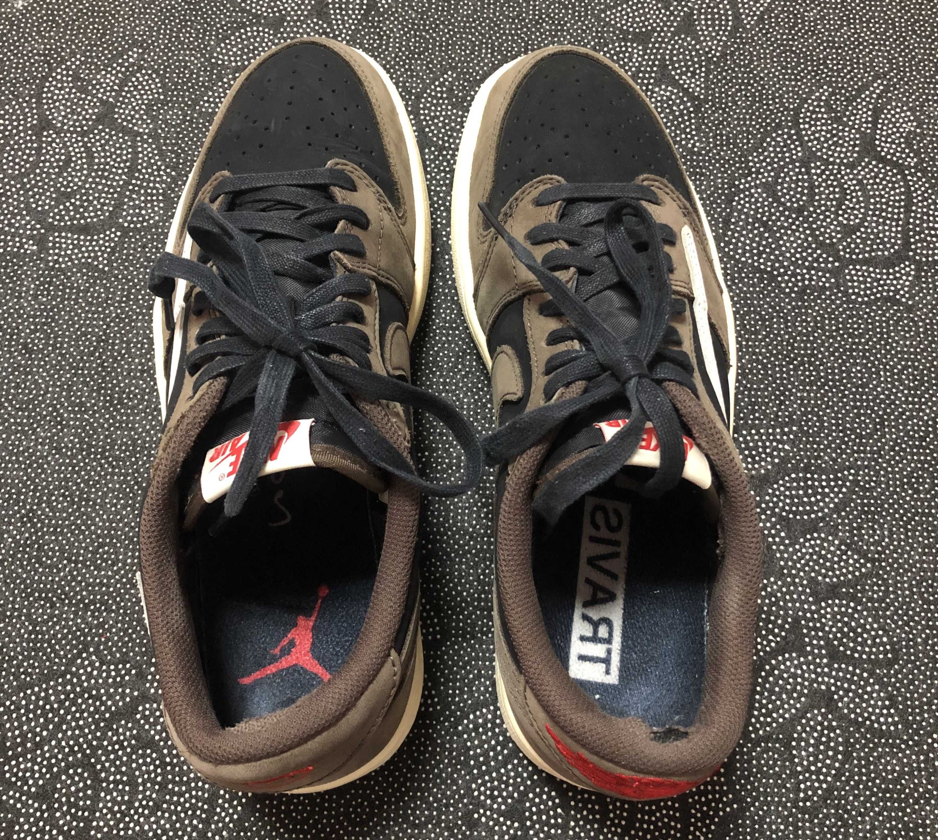 Travis Scott × Nike Air Jordan 1 Low OG SP-T "Black/Dark Mocha"