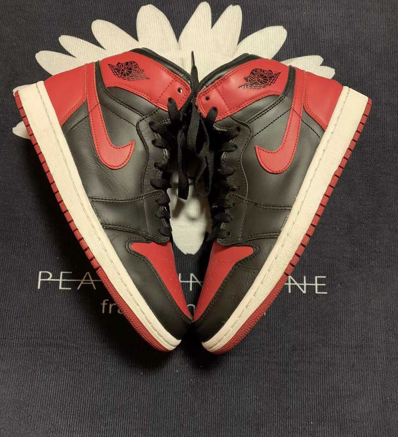Nike Air Jordan 1 Retro High OG "Bred" (2013)