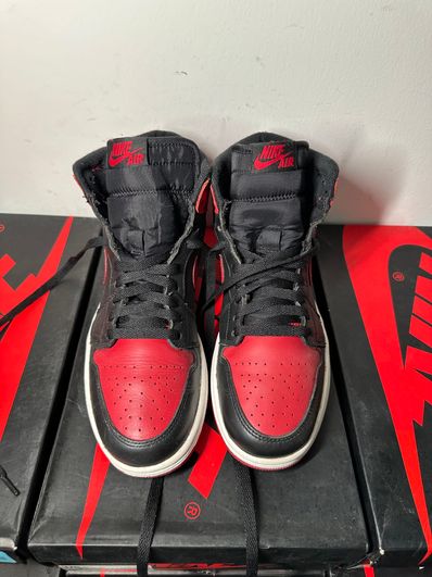 Nike Air Jordan 1 Retro High OG "Bred" (2013)