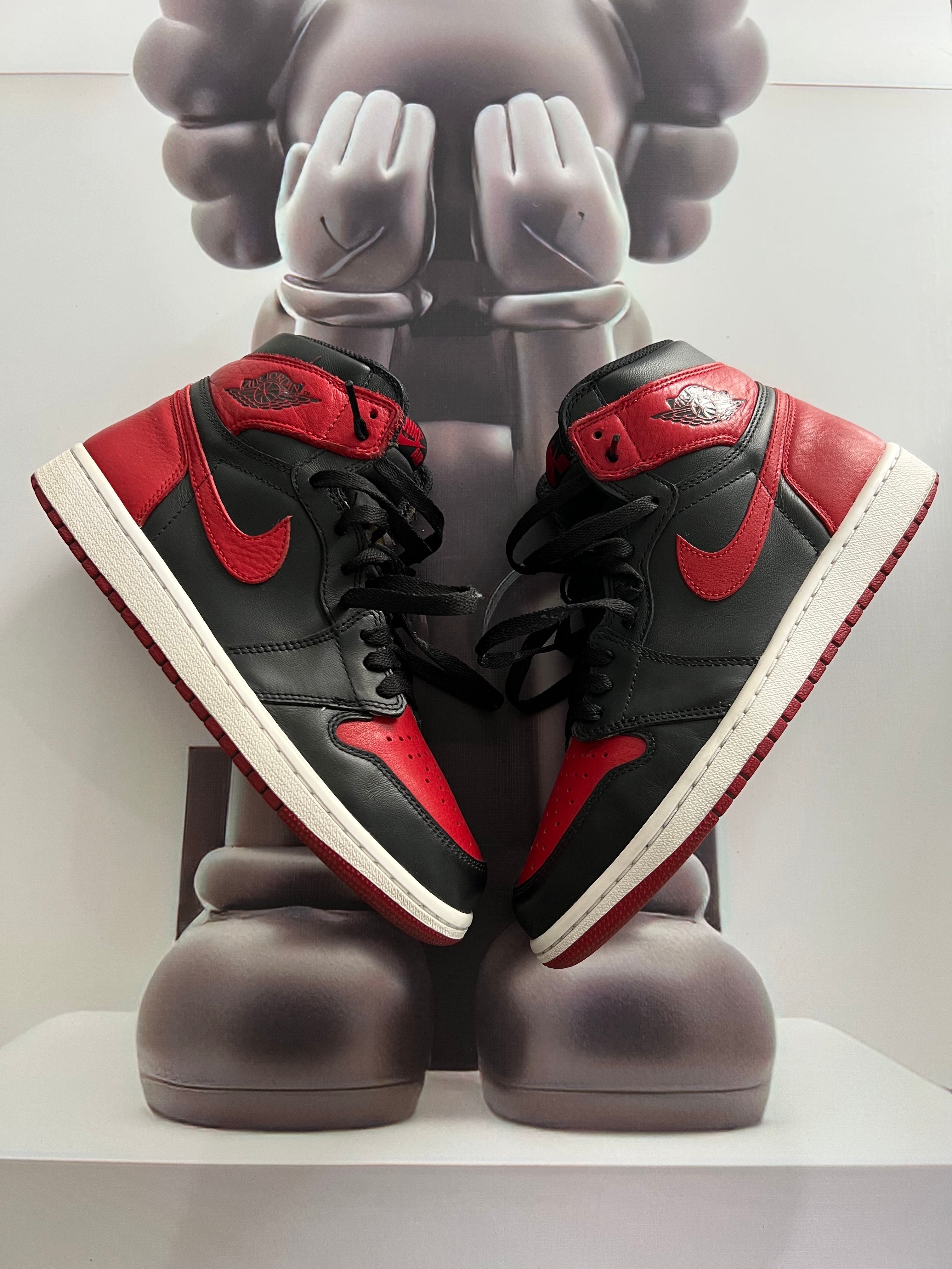 Nike Air Jordan 1 Retro High OG "Bred/Banned" (2016)