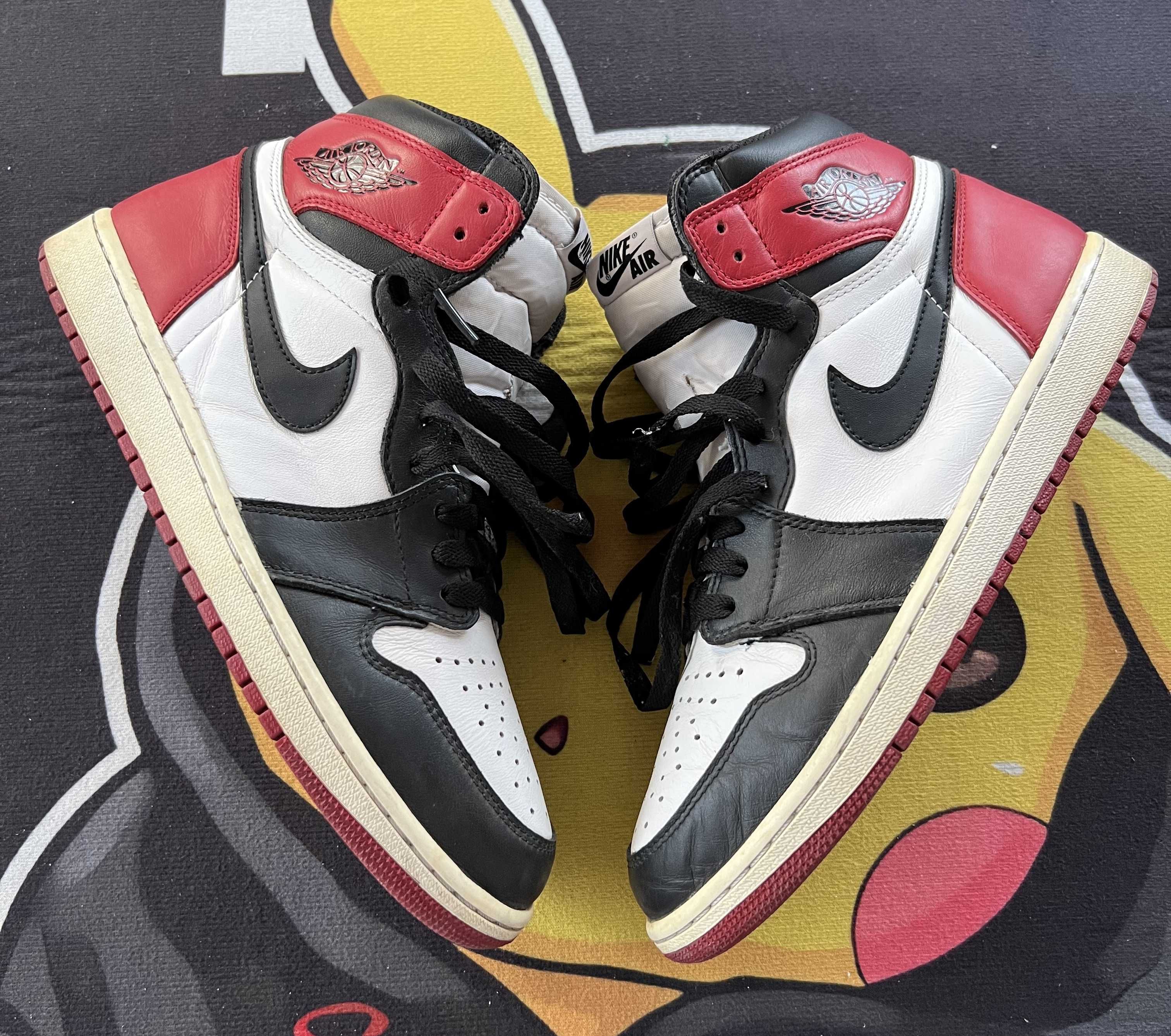 Nike Air Jordan 1 Retro High OG "Black Toe"(2016)