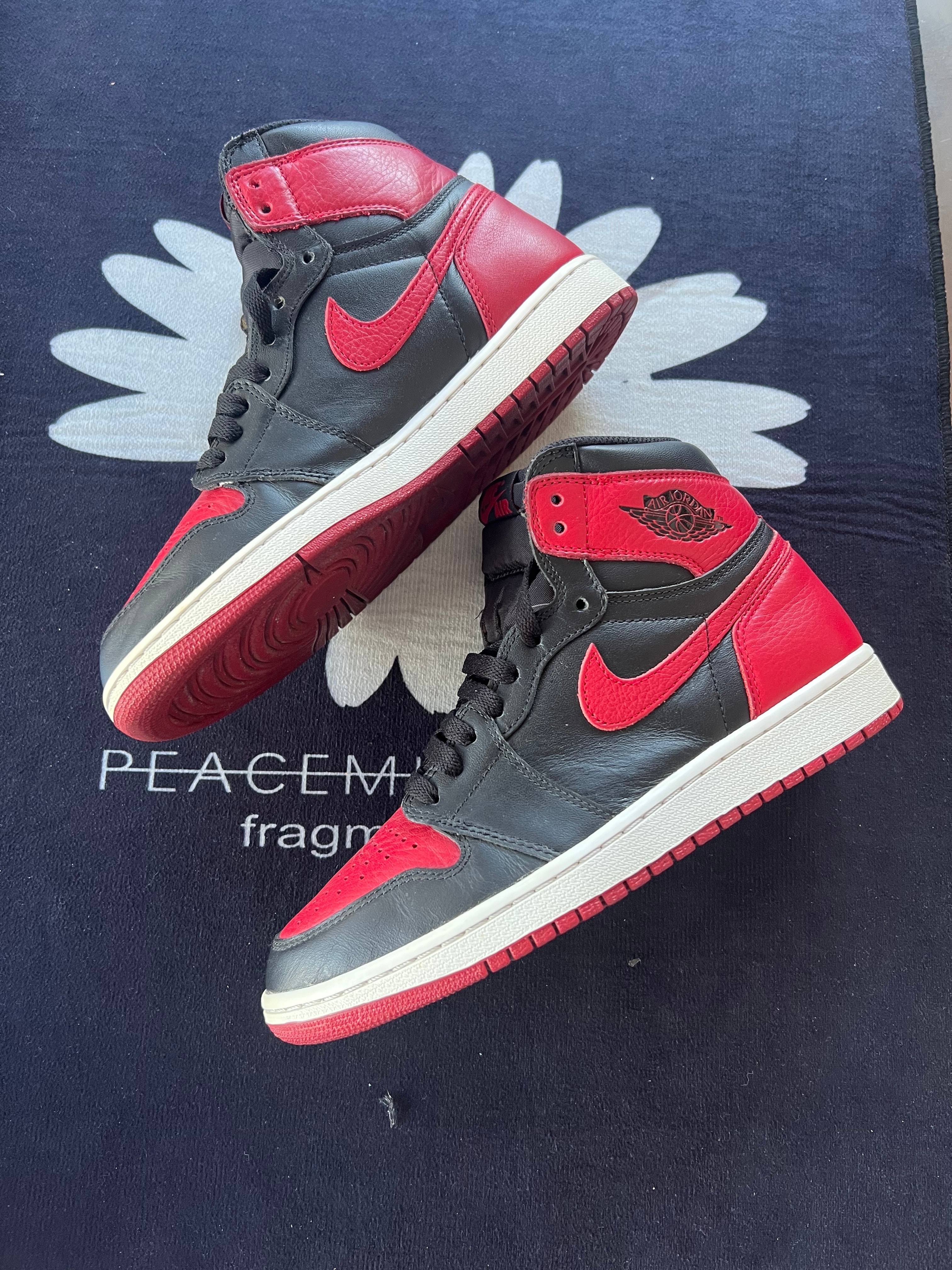 Nike Air Jordan 1 Retro High OG "Bred/Banned" (2016)