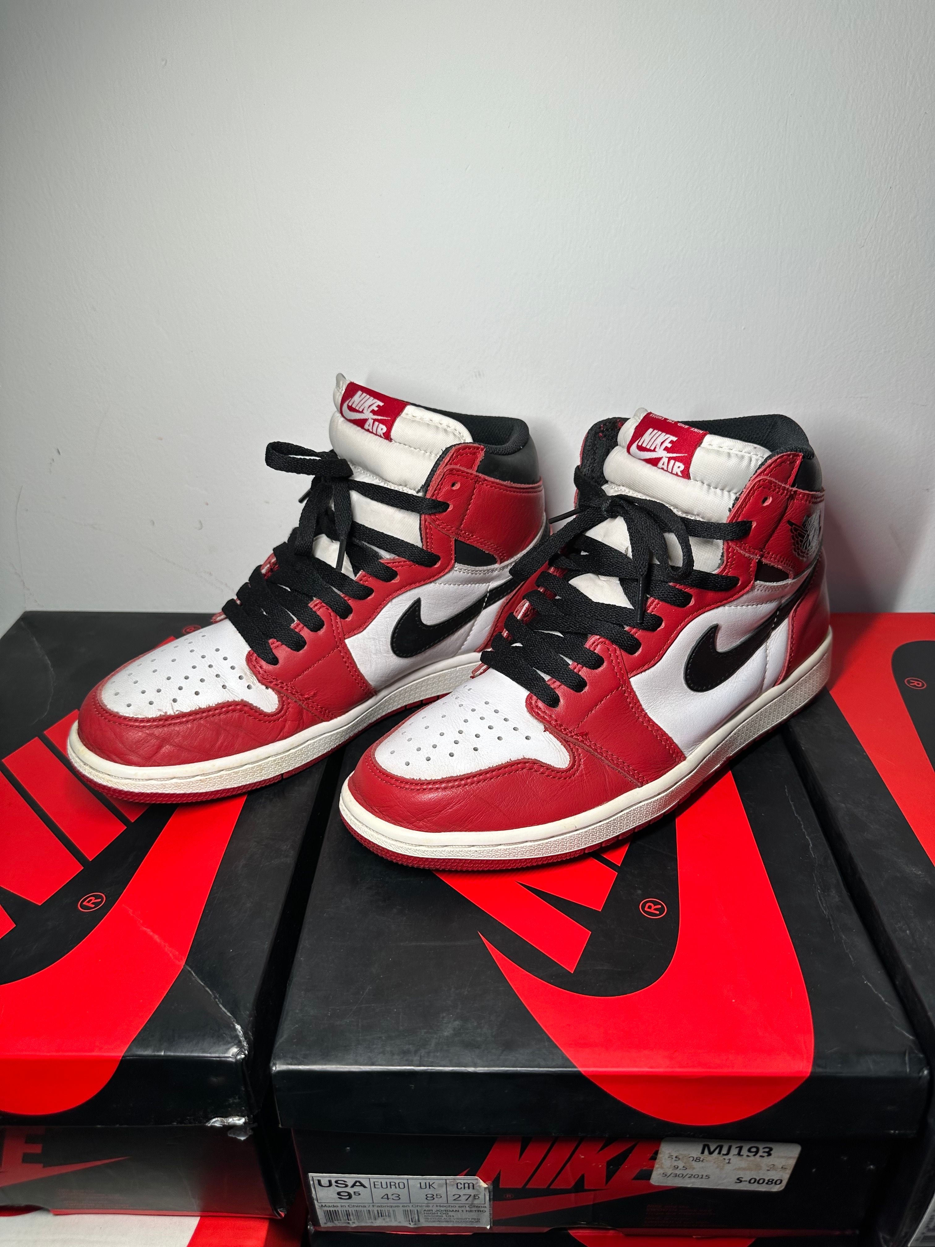 Nike Air Jordan 1 Retro High "Chicago" (2015)