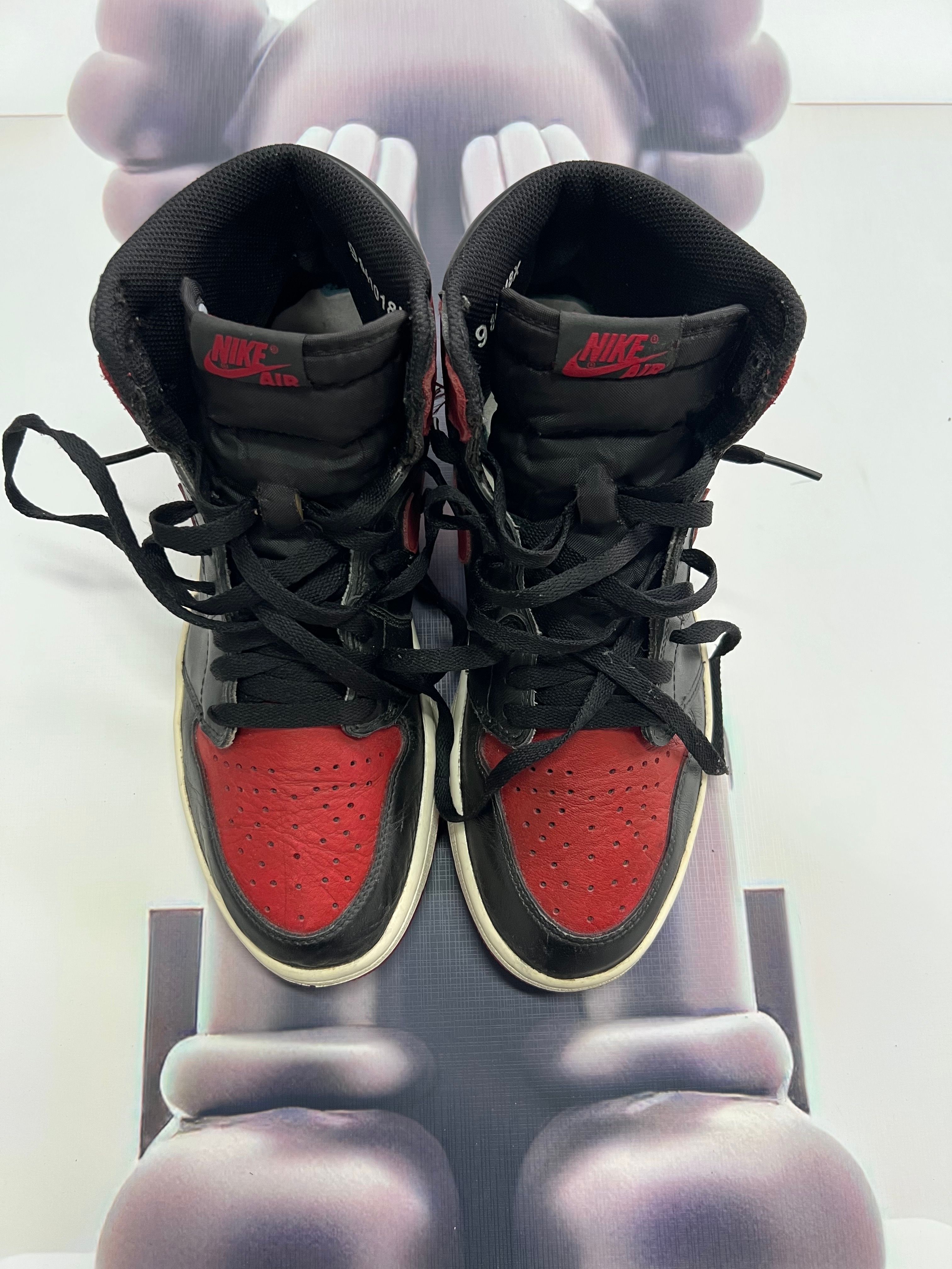 Nike Air Jordan 1 Retro High OG "Bred/Banned" (2016)