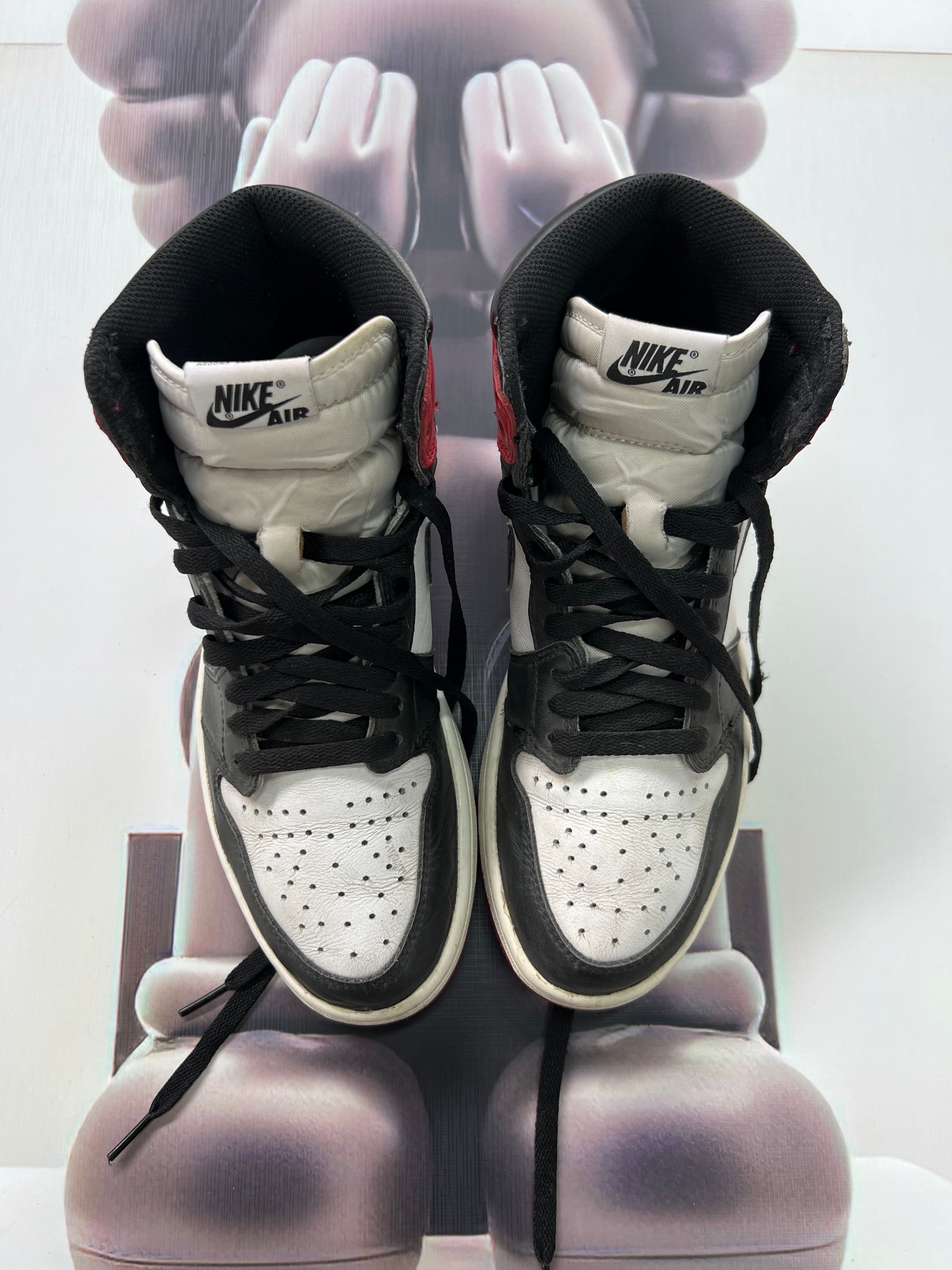 Nike Air Jordan 1 Retro High OG "Black Toe"(2016)