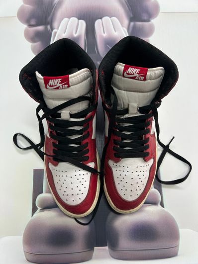 Nike Air Jordan 1 Retro High "Chicago" (2015)