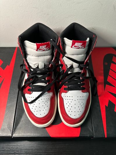 Nike Air Jordan 1 Retro High "Chicago" (2015)