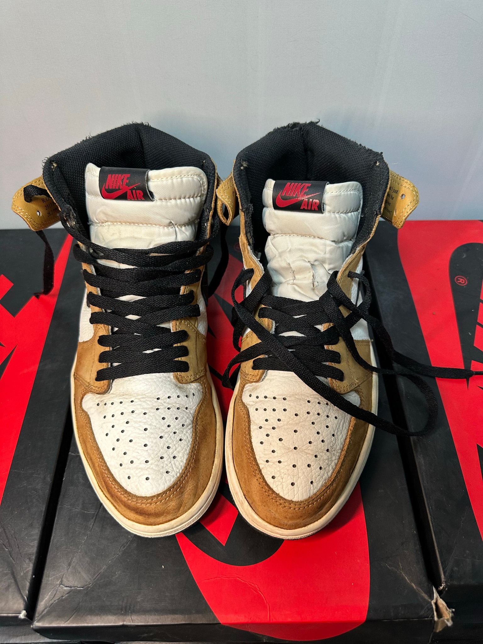 Nike Air Jordan 1 RETRO High "Rookie of The Year"