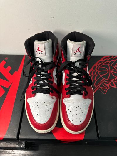 Nike Air Jordan 1 Retro High "Chicago" (2013)