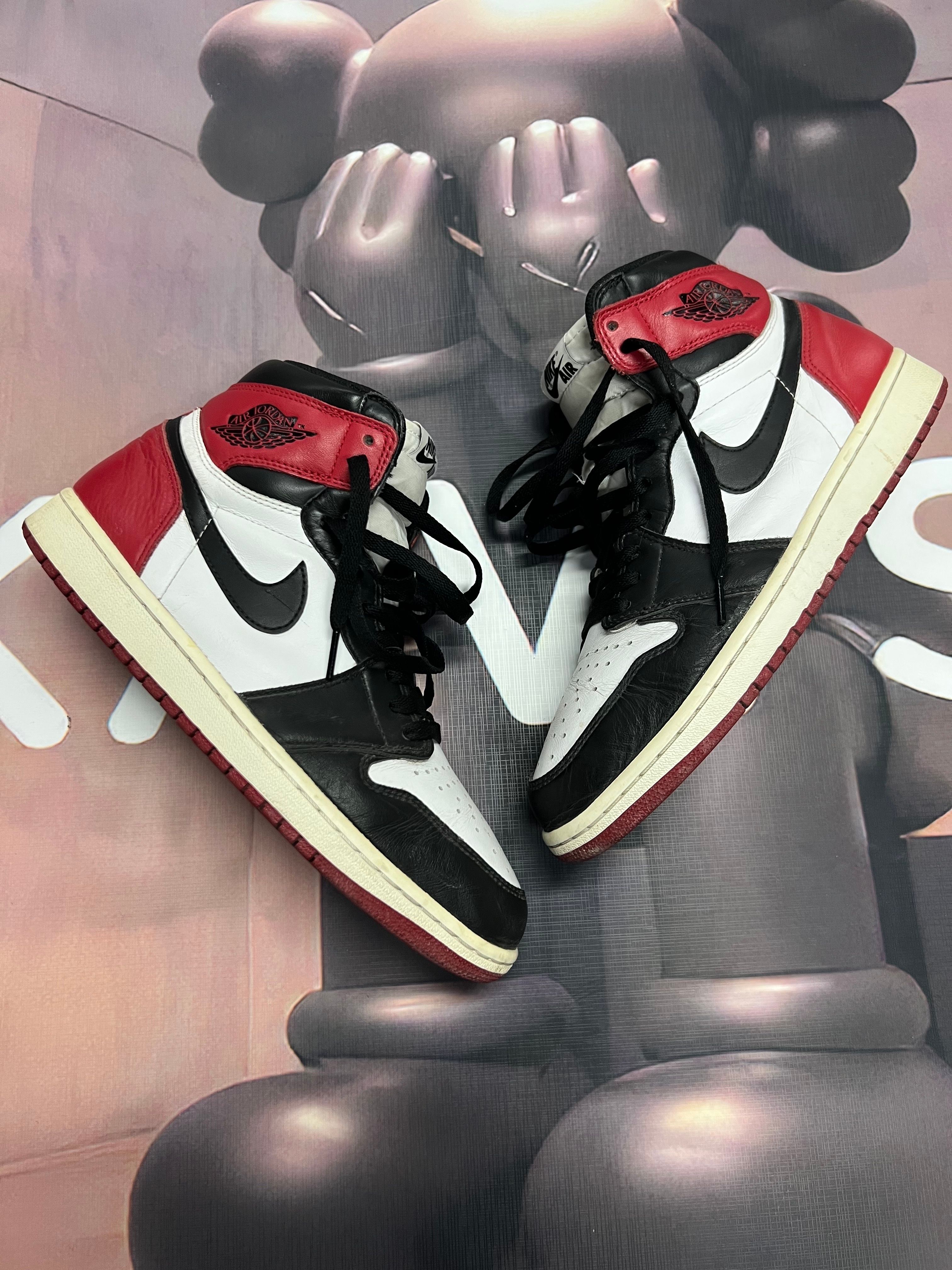 Nike Air Jordan 1 Retro High OG "Black Toe"(2016)