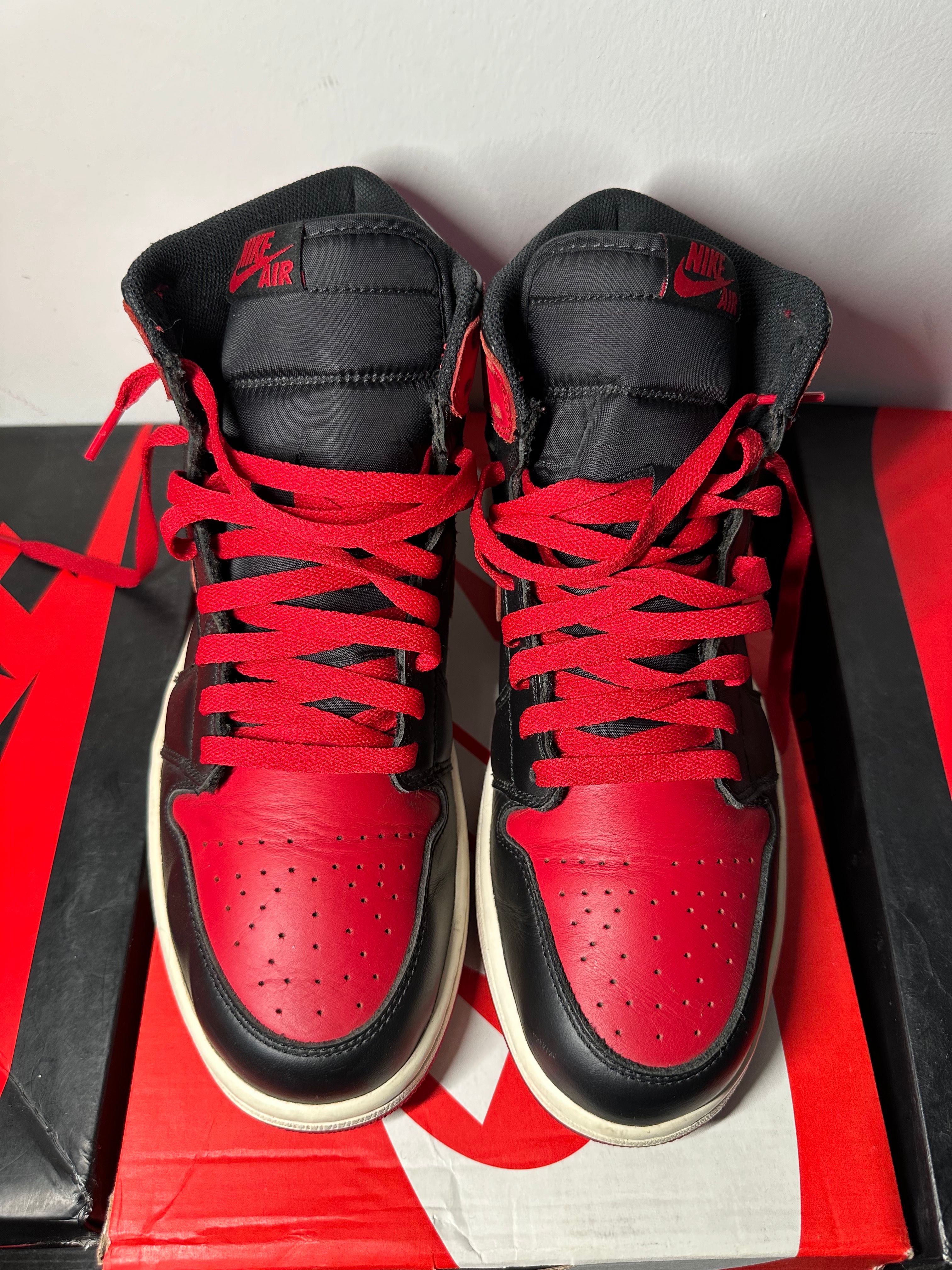 Nike Air Jordan 1 Retro High OG "Bred" (2013)