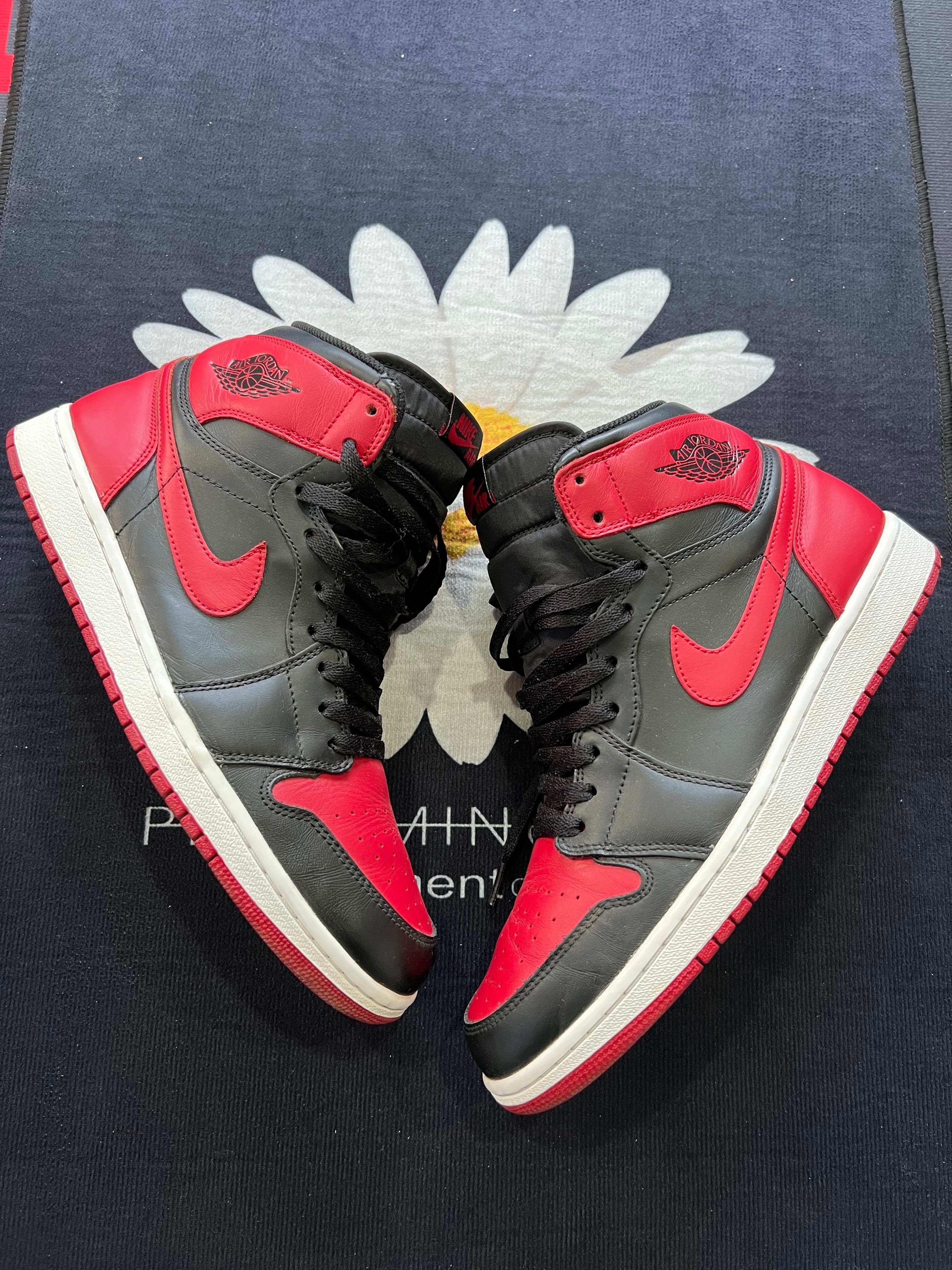 Nike Air Jordan 1 Retro High OG "Bred" (2013)