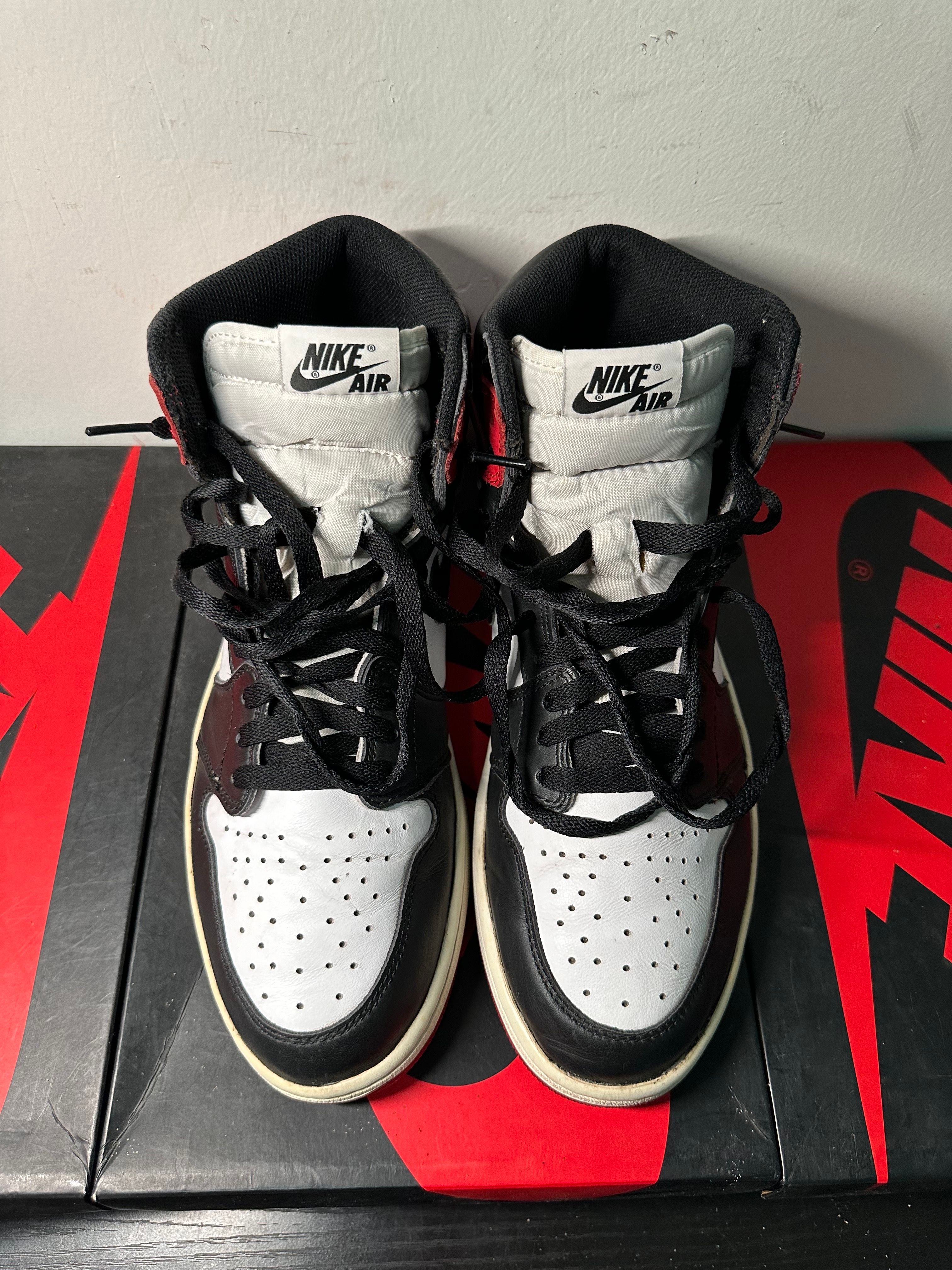 Nike Air Jordan 1 Retro High OG "Black Toe"(2016)