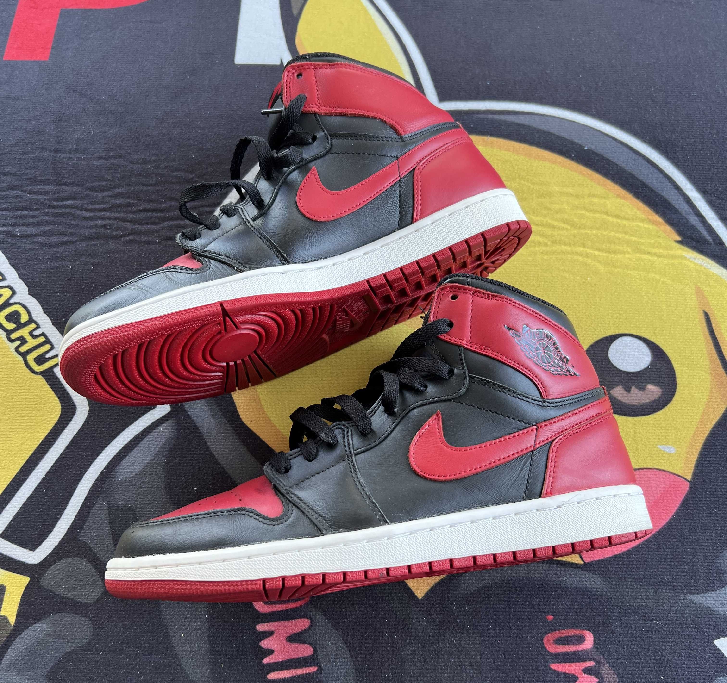 Nike Air Jordan 1 Retro High OG "Bred" (2013)