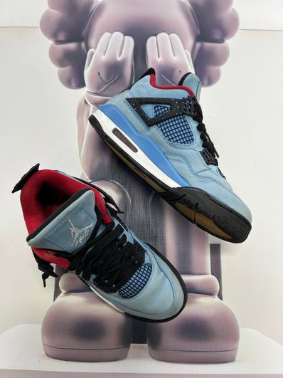 Travis Scott × Nike Air Jordan 4 Retro Cactus Jack "University Blue"