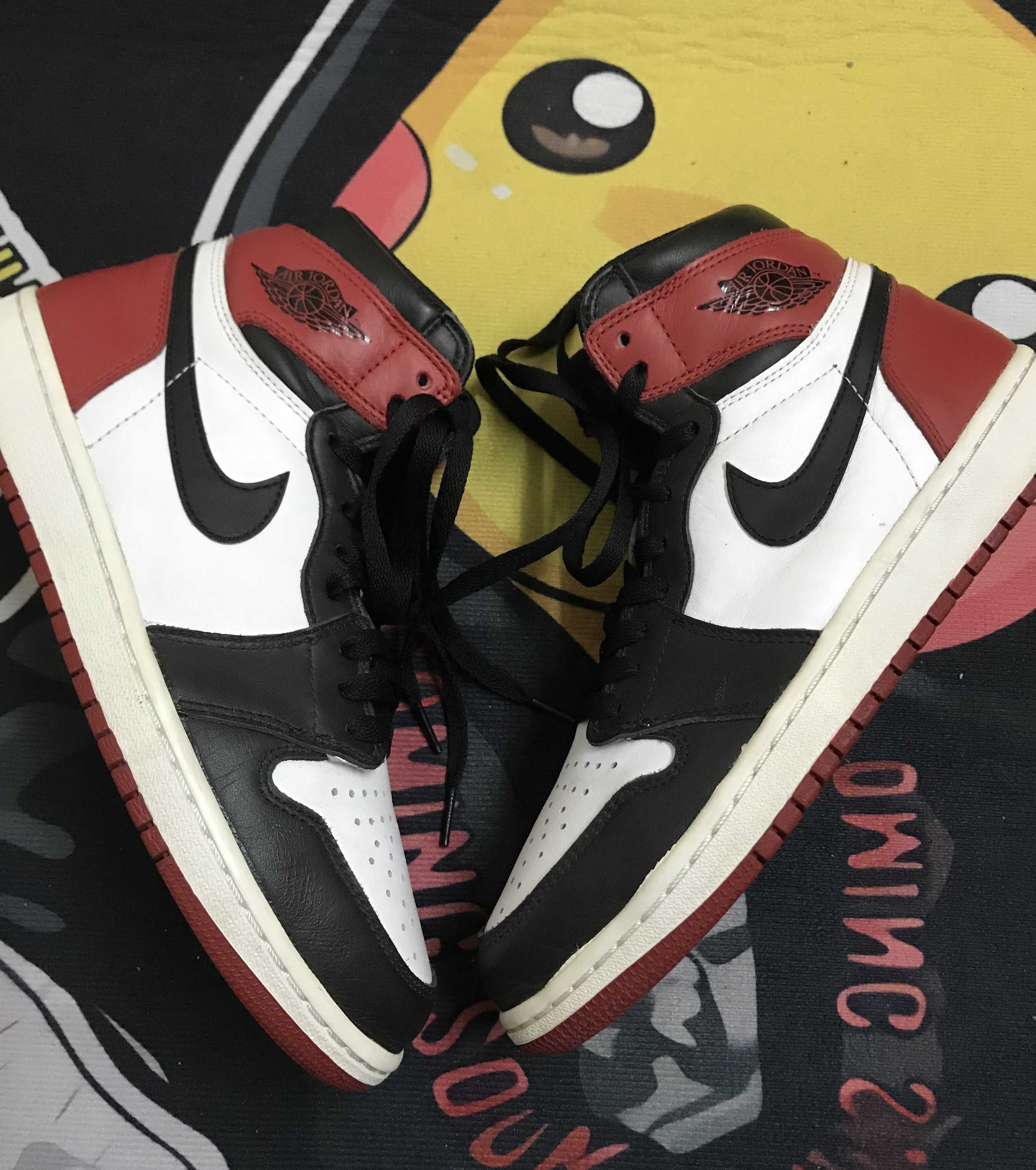 Nike Air Jordan 1 Retro High OG "Black Toe"(2016)