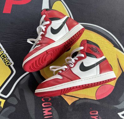 Nike Air Jordan 1 Retro High "Chicago" (2015)