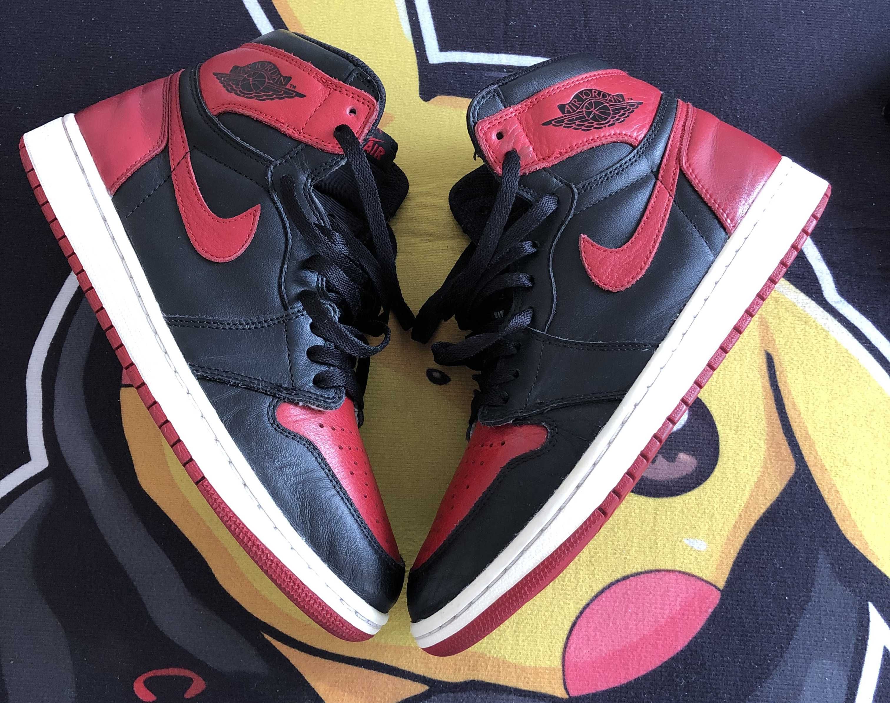 Nike Air Jordan 1 Retro High OG "Bred/Banned" (2016)