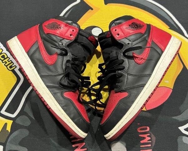 Nike Air Jordan 1 Retro High OG "Bred/Banned" (2016)