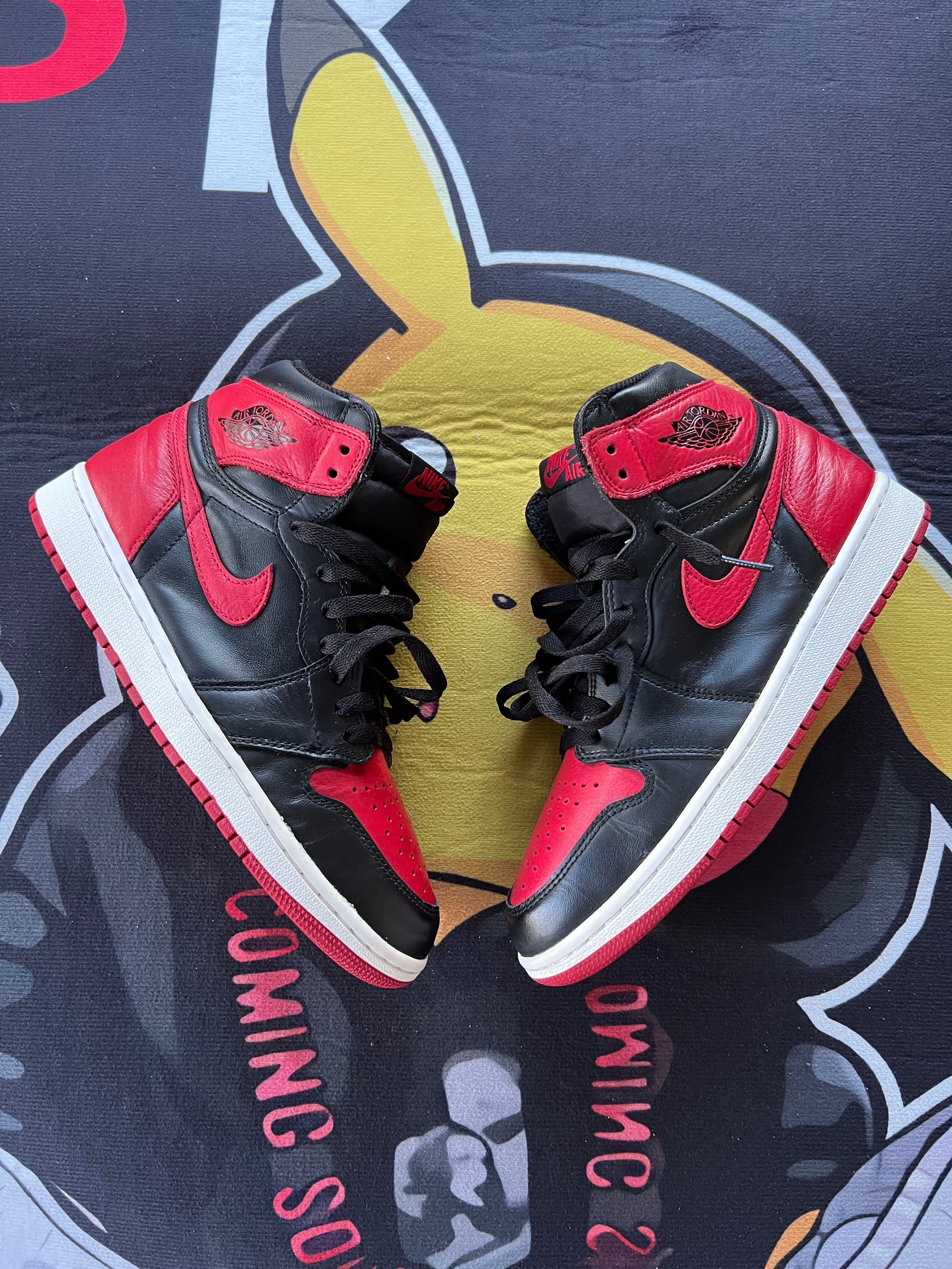 Nike Air Jordan 1 Retro High OG "Bred/Banned" (2016)