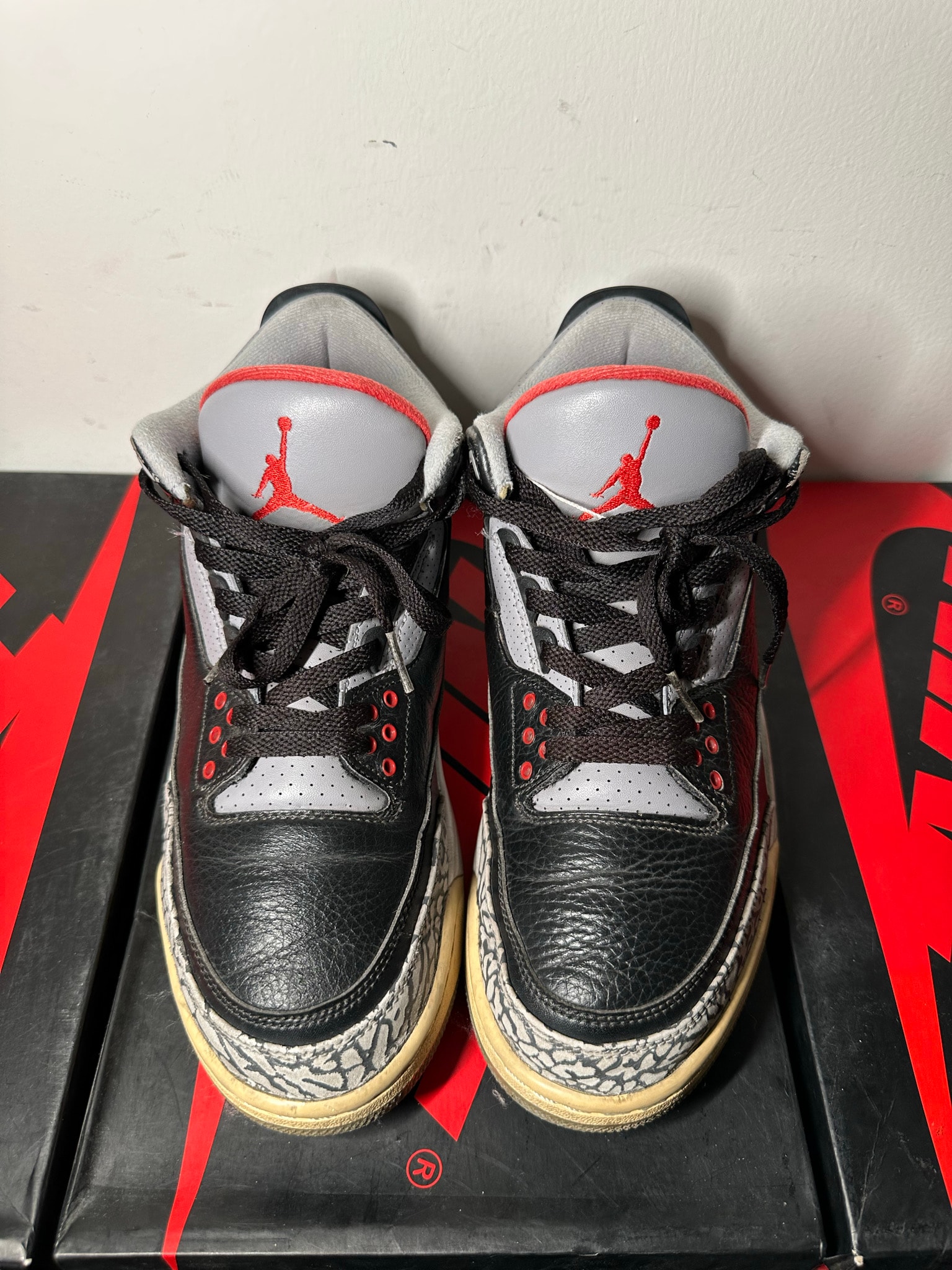 Nike Air Jordan 3 Retro OG "Black Cement" (2018)
